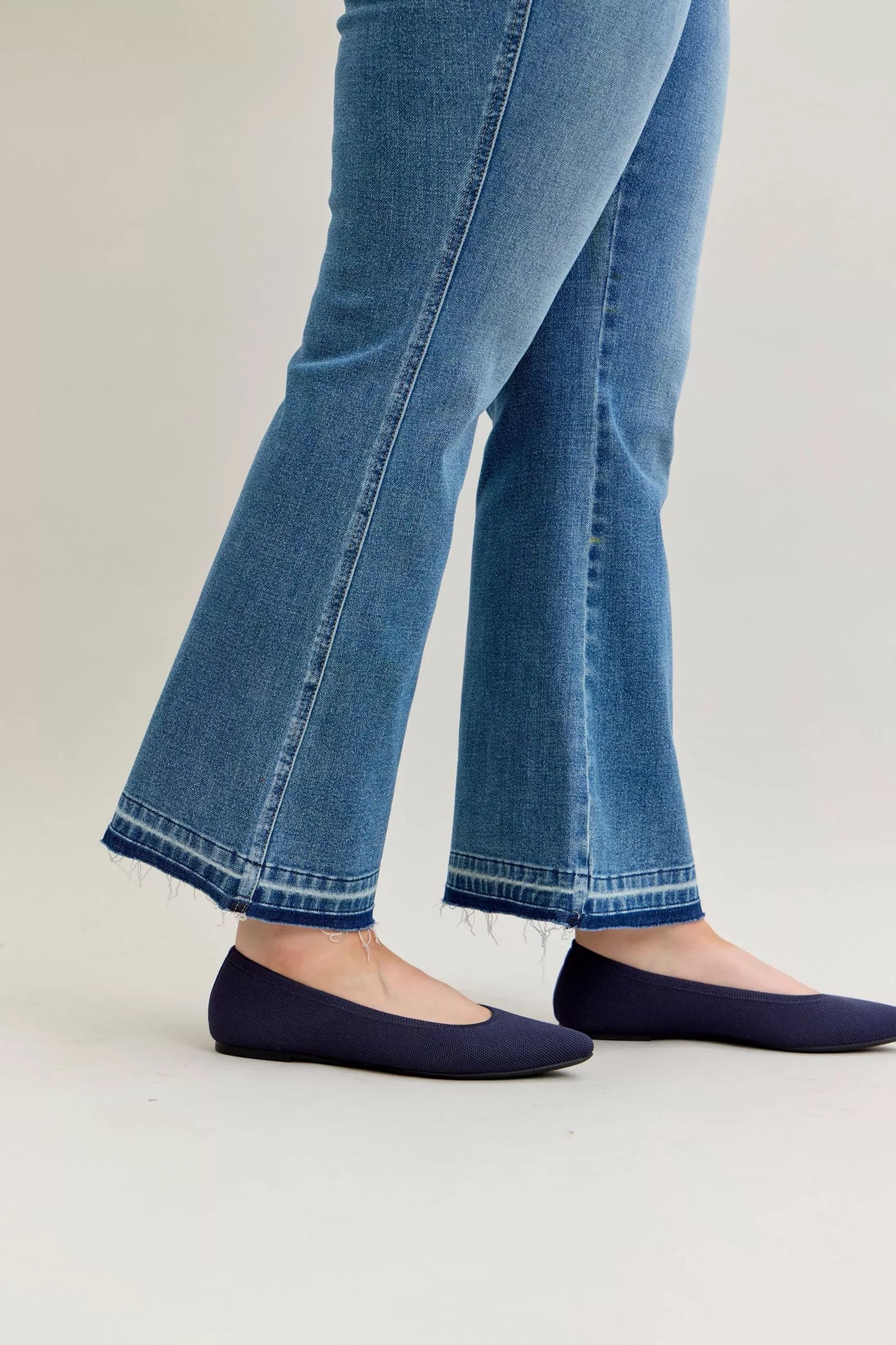 Mid-Rise Slim Bootcut Tummy Control Release Hem Jeans