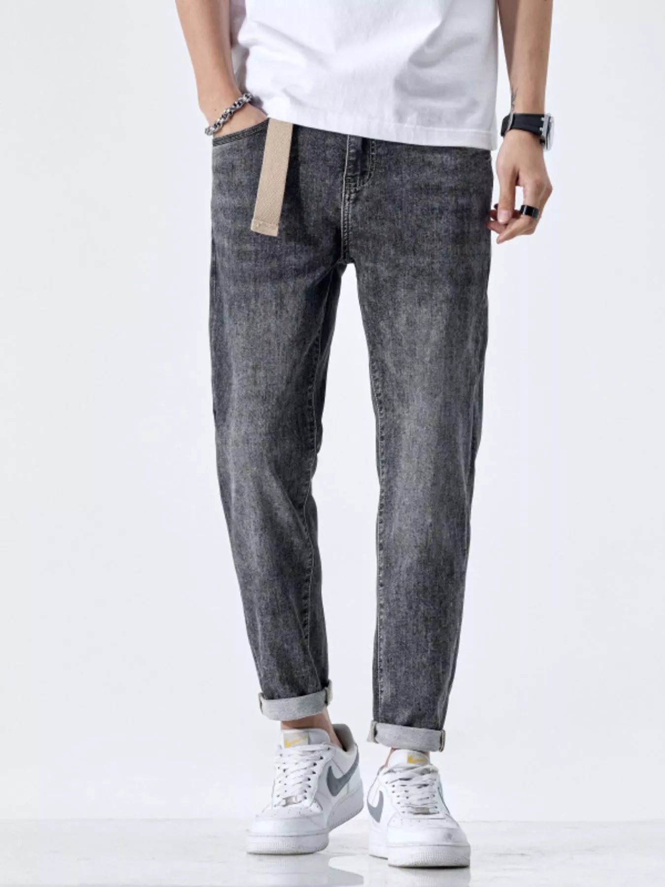 Men's Cuffed Straight Leg Washed Jeans