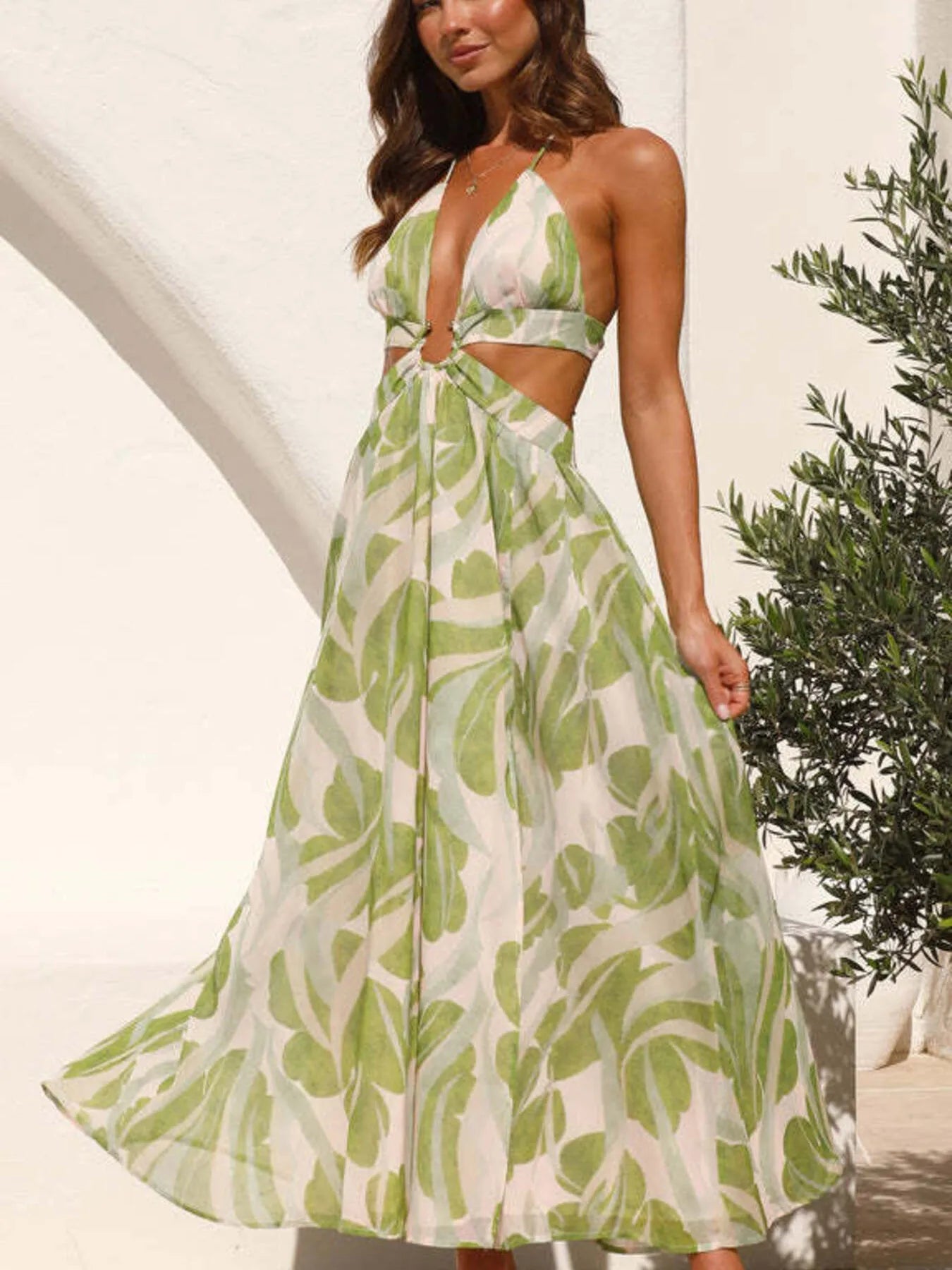 Tropical Print Backless Maxi Dress