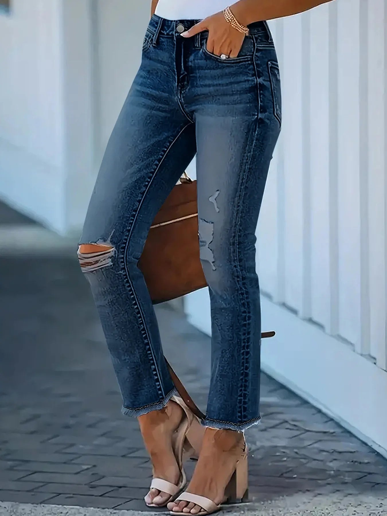 Raw Hem Distressed Skinny Jeans