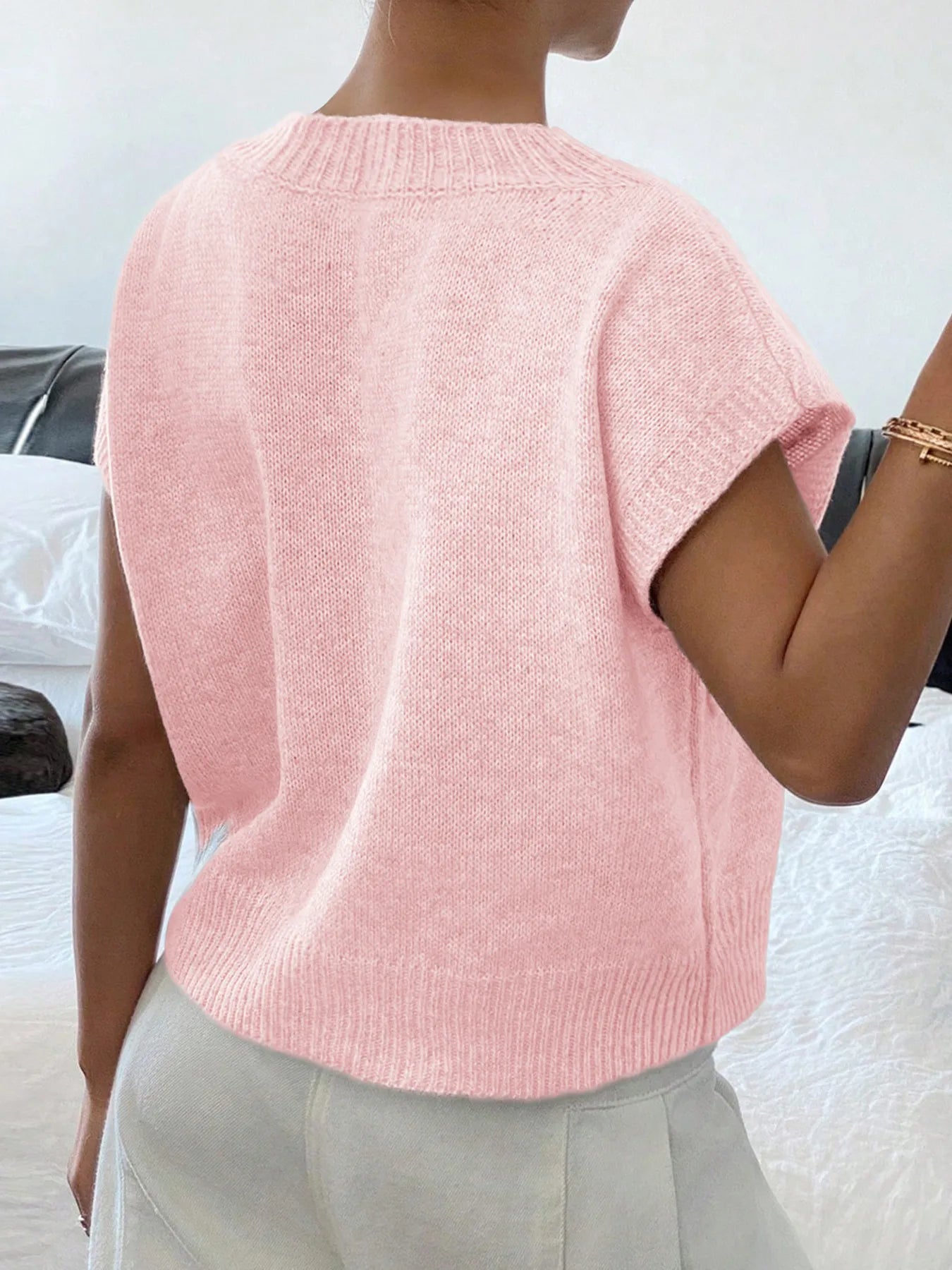 Flower Cable Knit Short Sleeve Sweater
