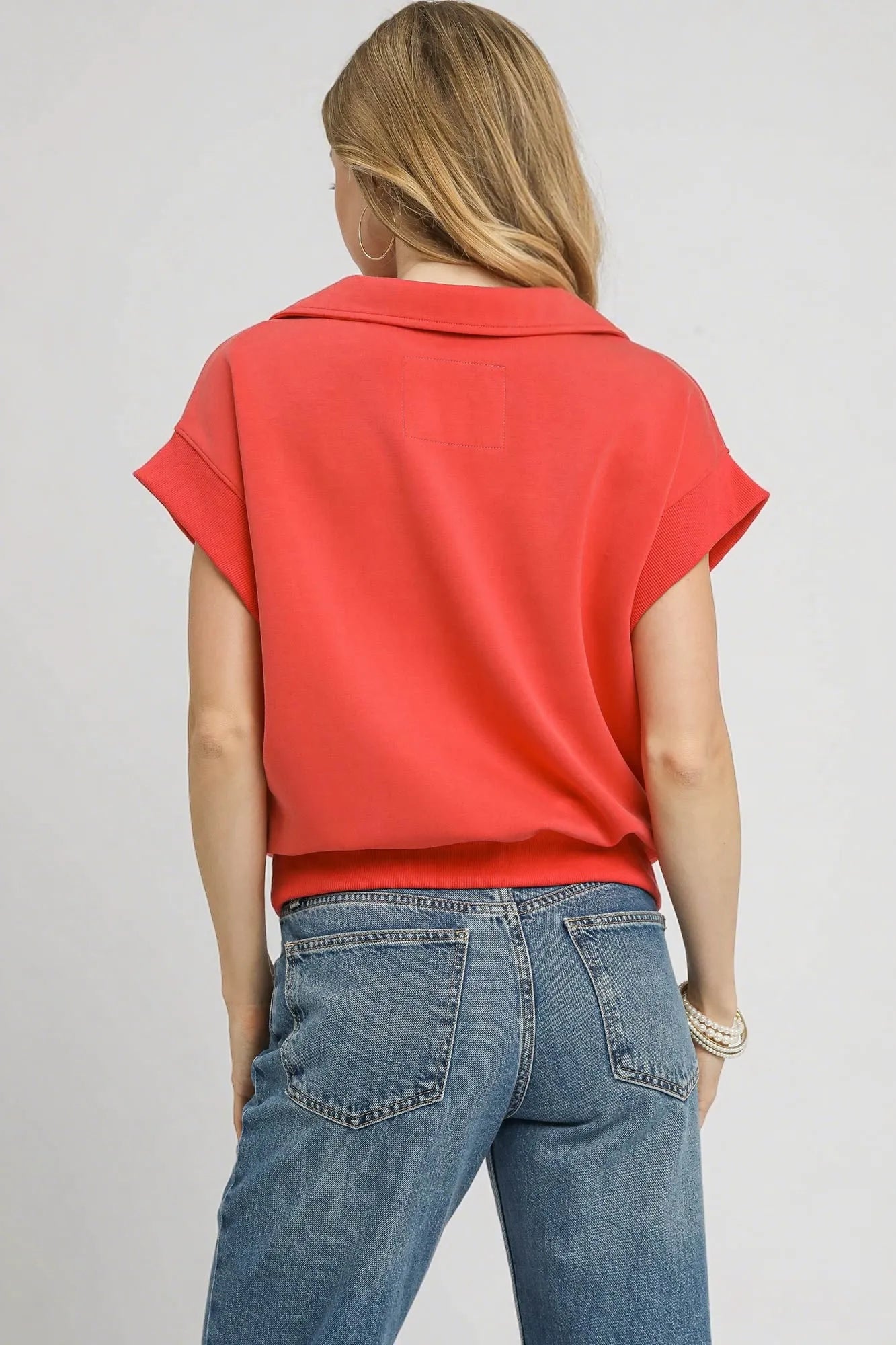 Collared Short Sleeve Sweatshirt