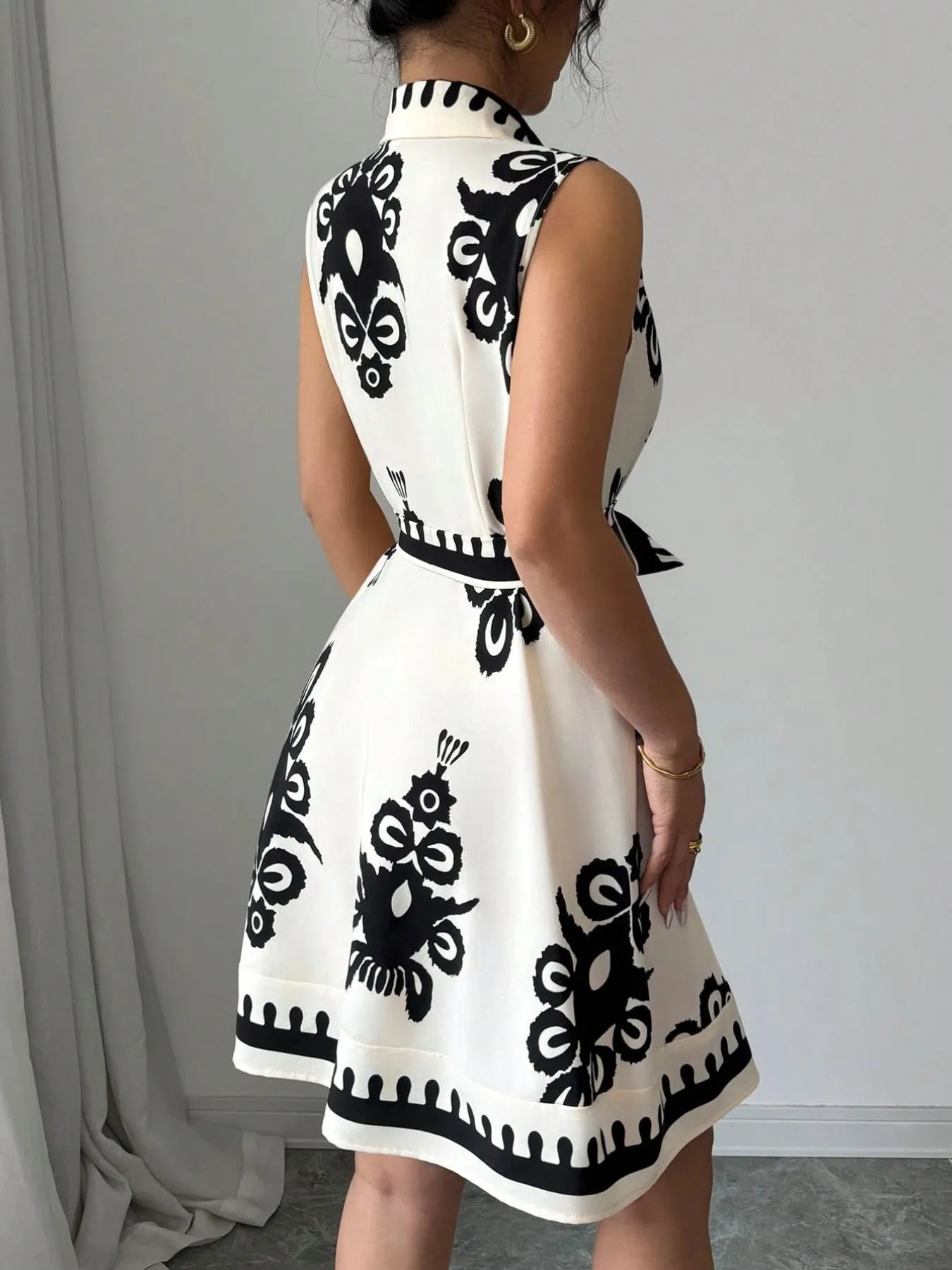 Sleeveless Printed Shirt Dress with Belt