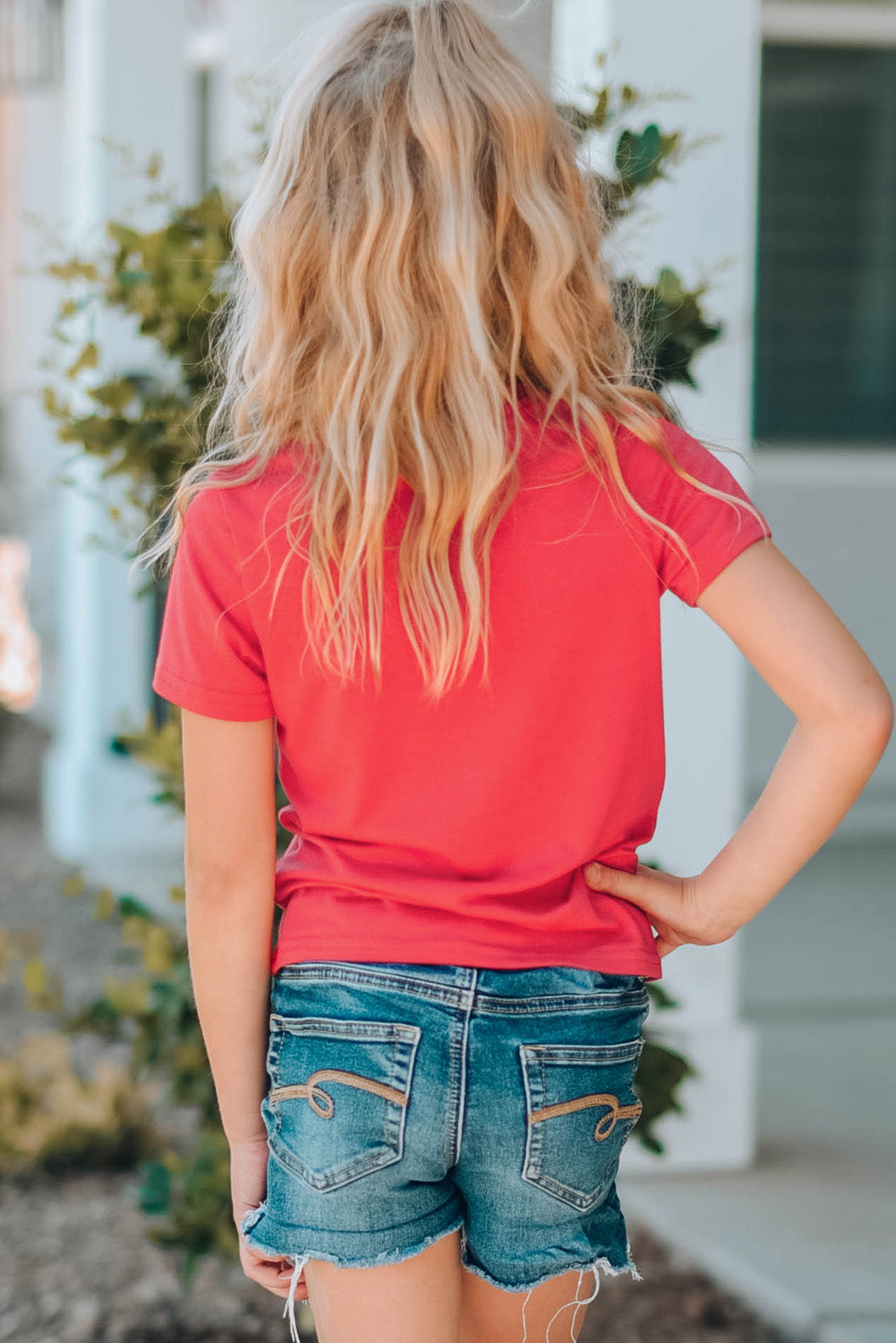 Happy Girls Graphic T-Shirt