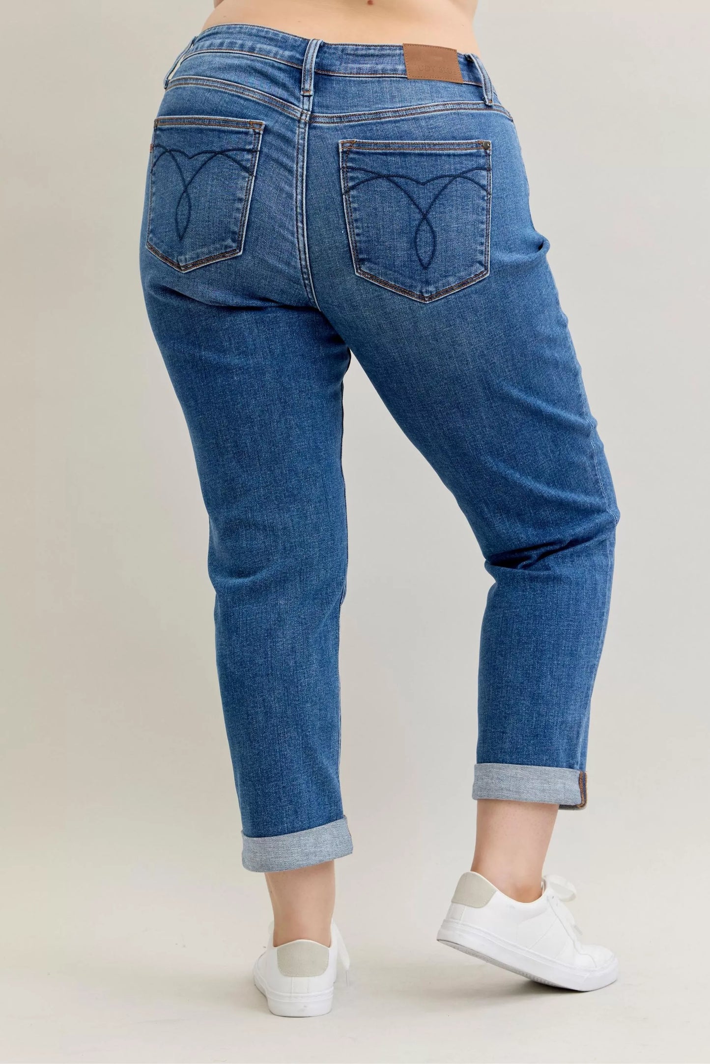 Mid-Rise Boyfriend Fit Cuffed Jeans