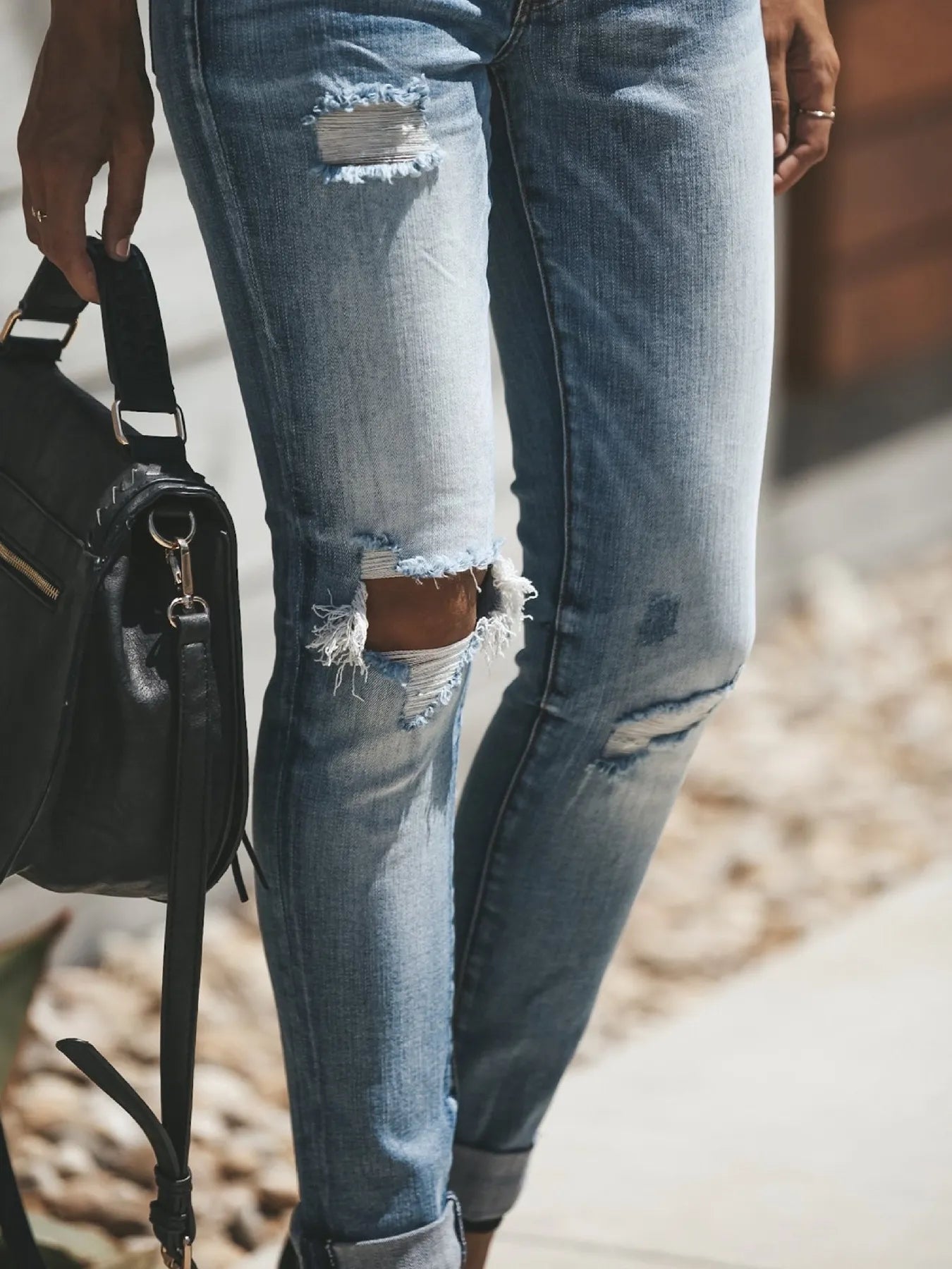 Women's Distressed Button-Fly Skinny Jeans