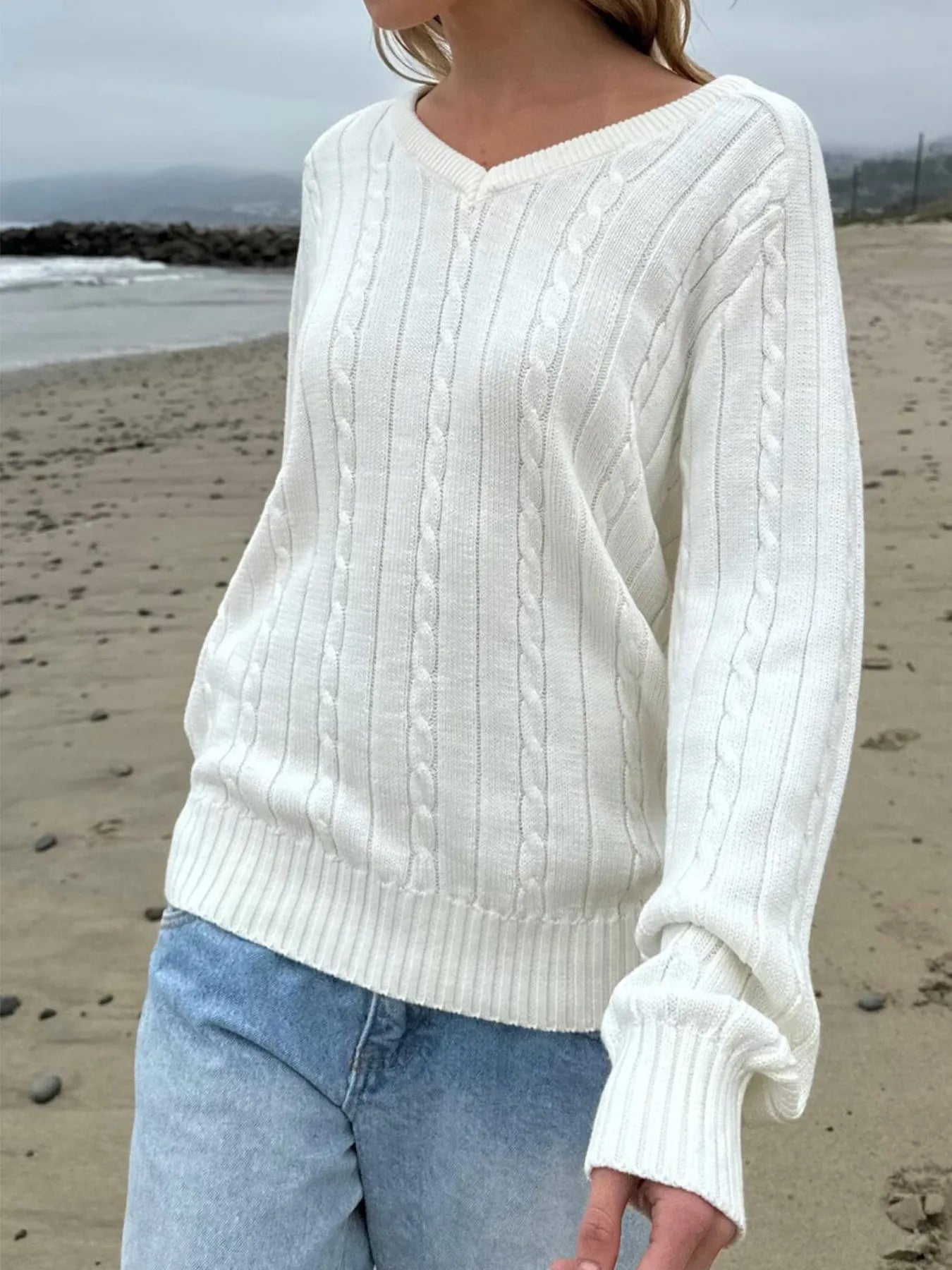 Classic Cable Knit V-Neck Pullover Sweater