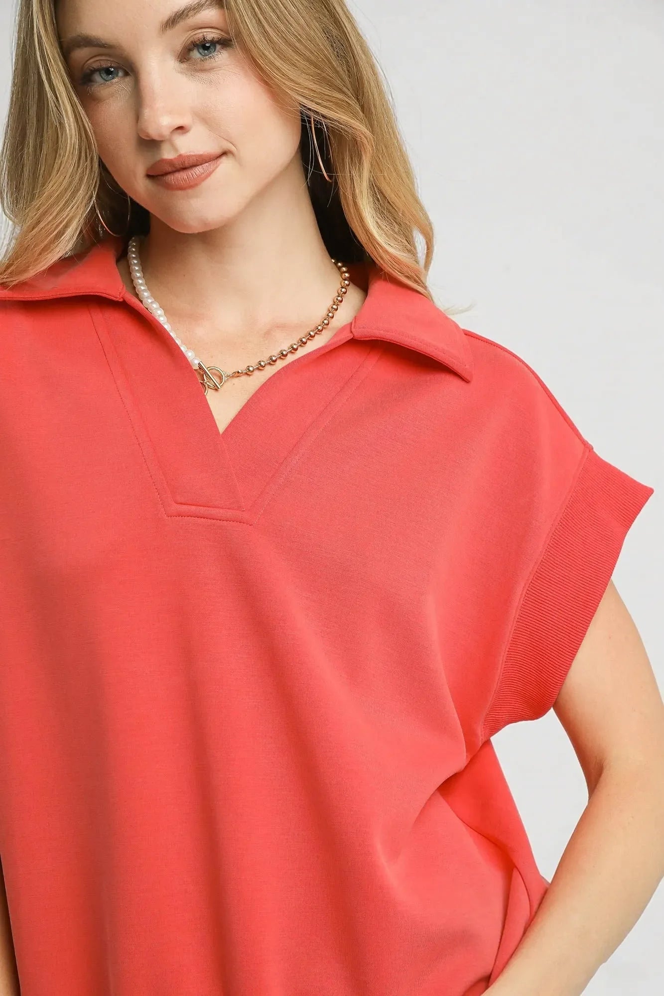 Collared Short Sleeve Sweatshirt