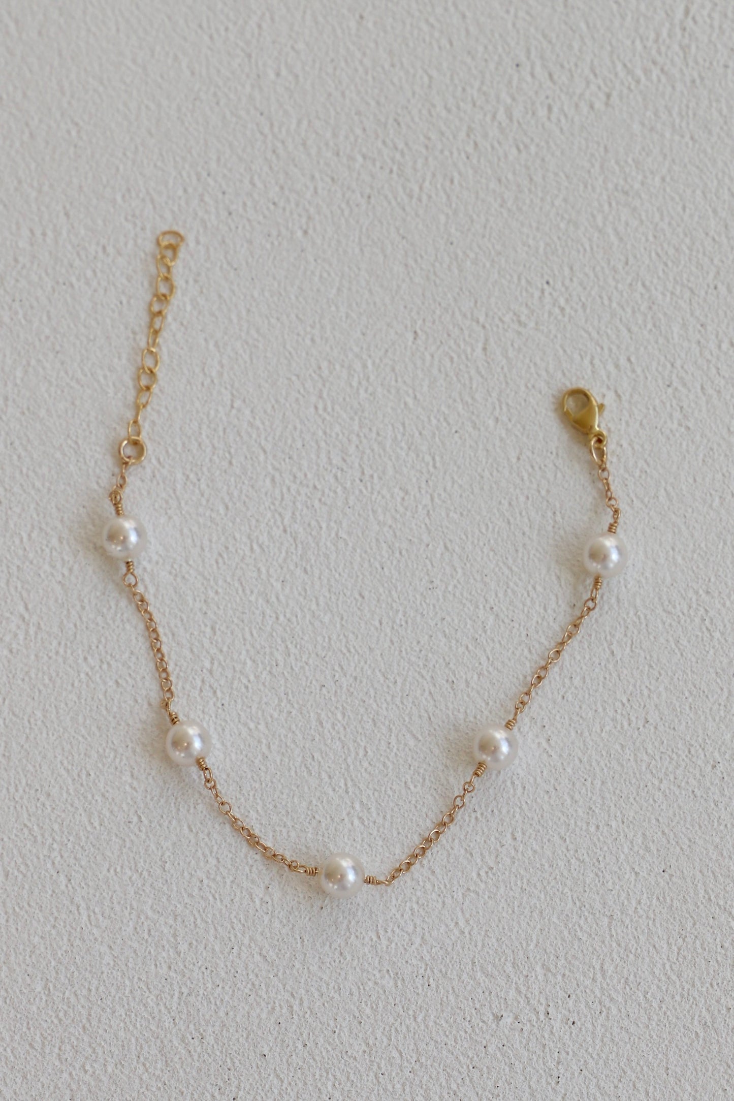 Gold Bracelet with Swarovski Pearls