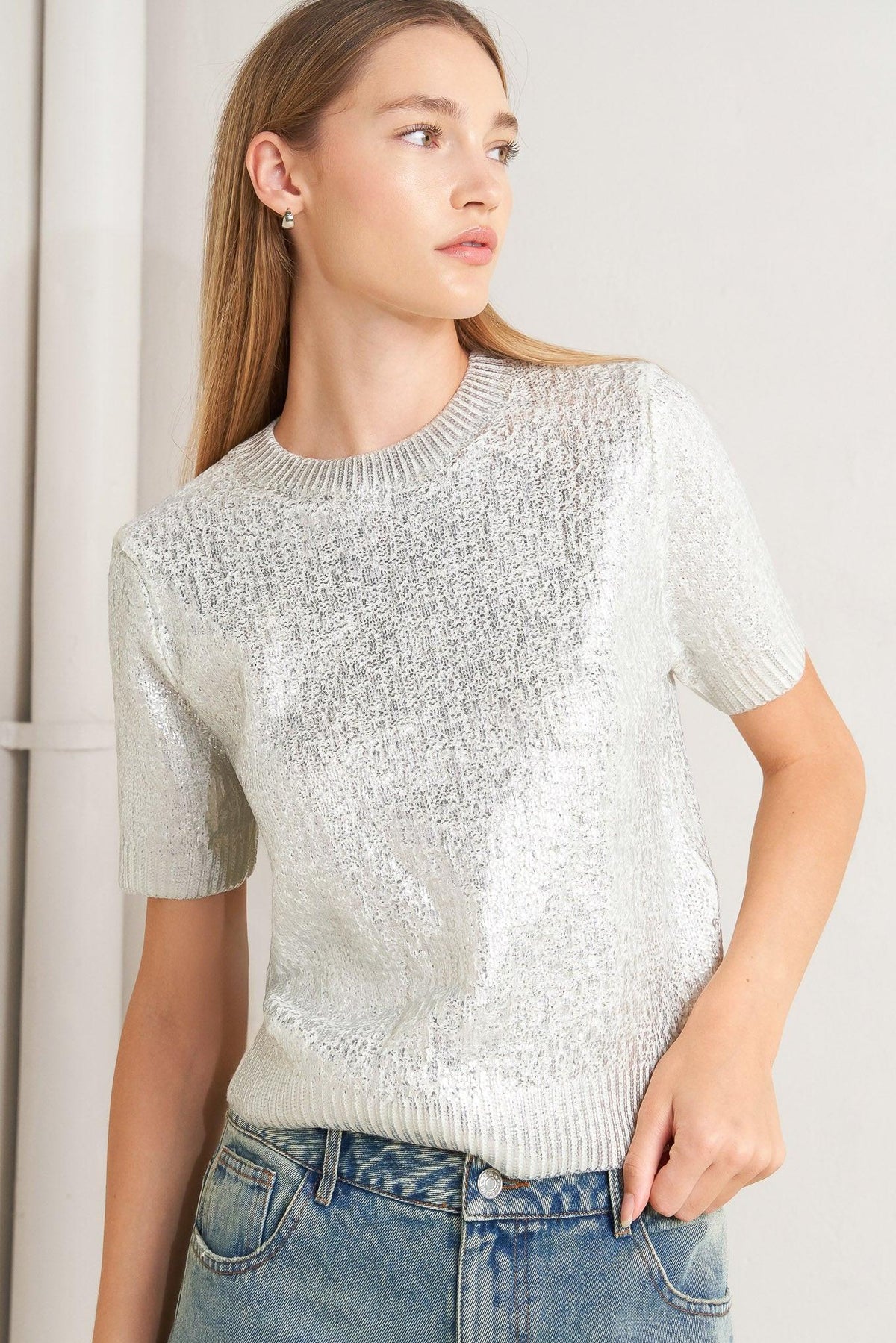 MOONLIT SHIMMER SHORT-SLEEVE SWEATER TOP