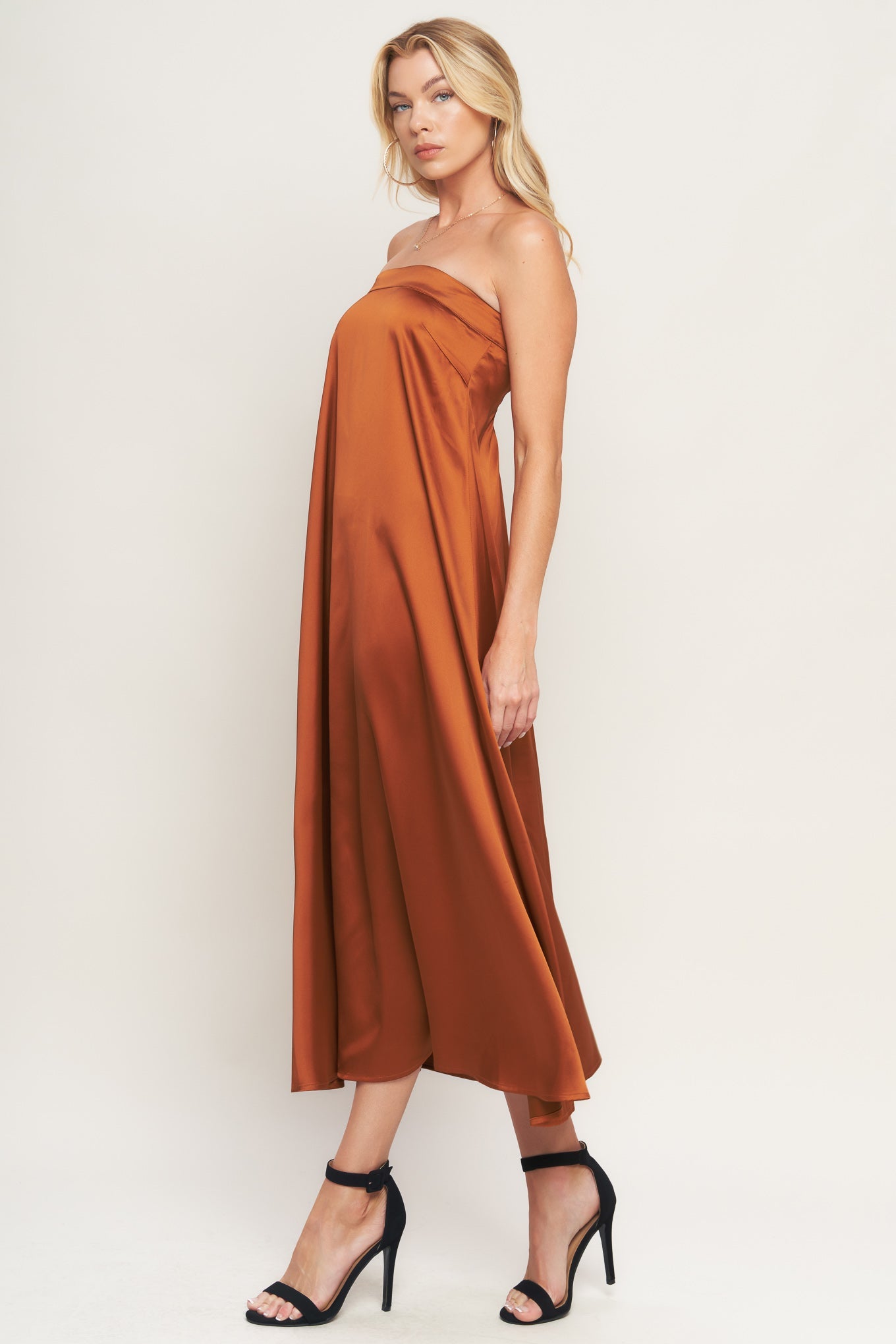 BRONZE ELEGANCE WOVEN MIDI DRESS