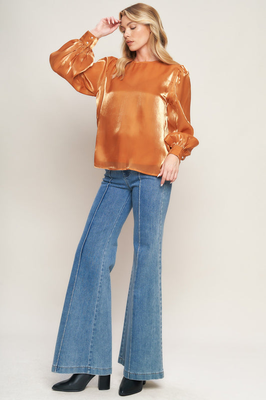 OUTING LIGHT WOVEN TOP - Back View