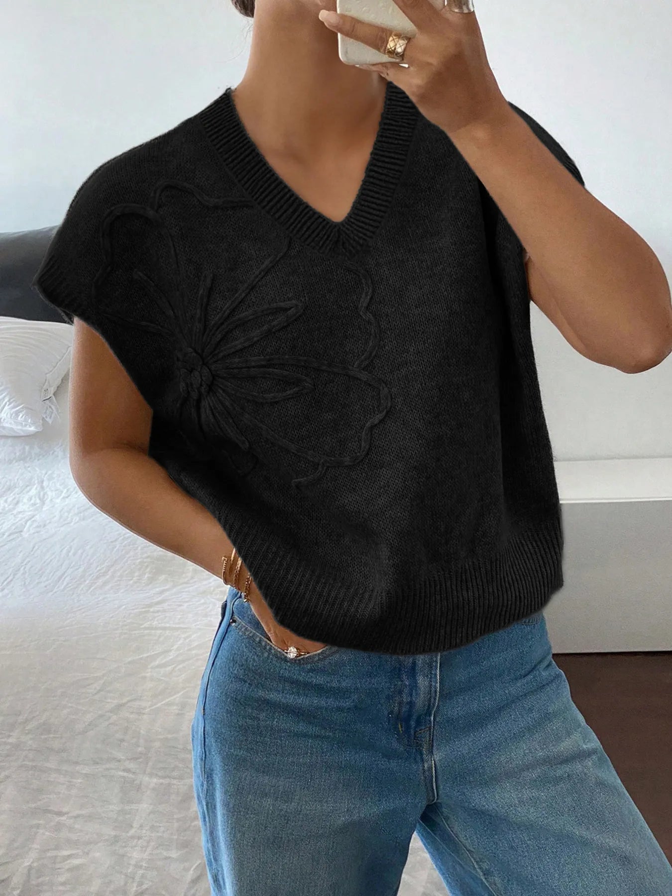 Flower Cable Knit Short Sleeve Sweater