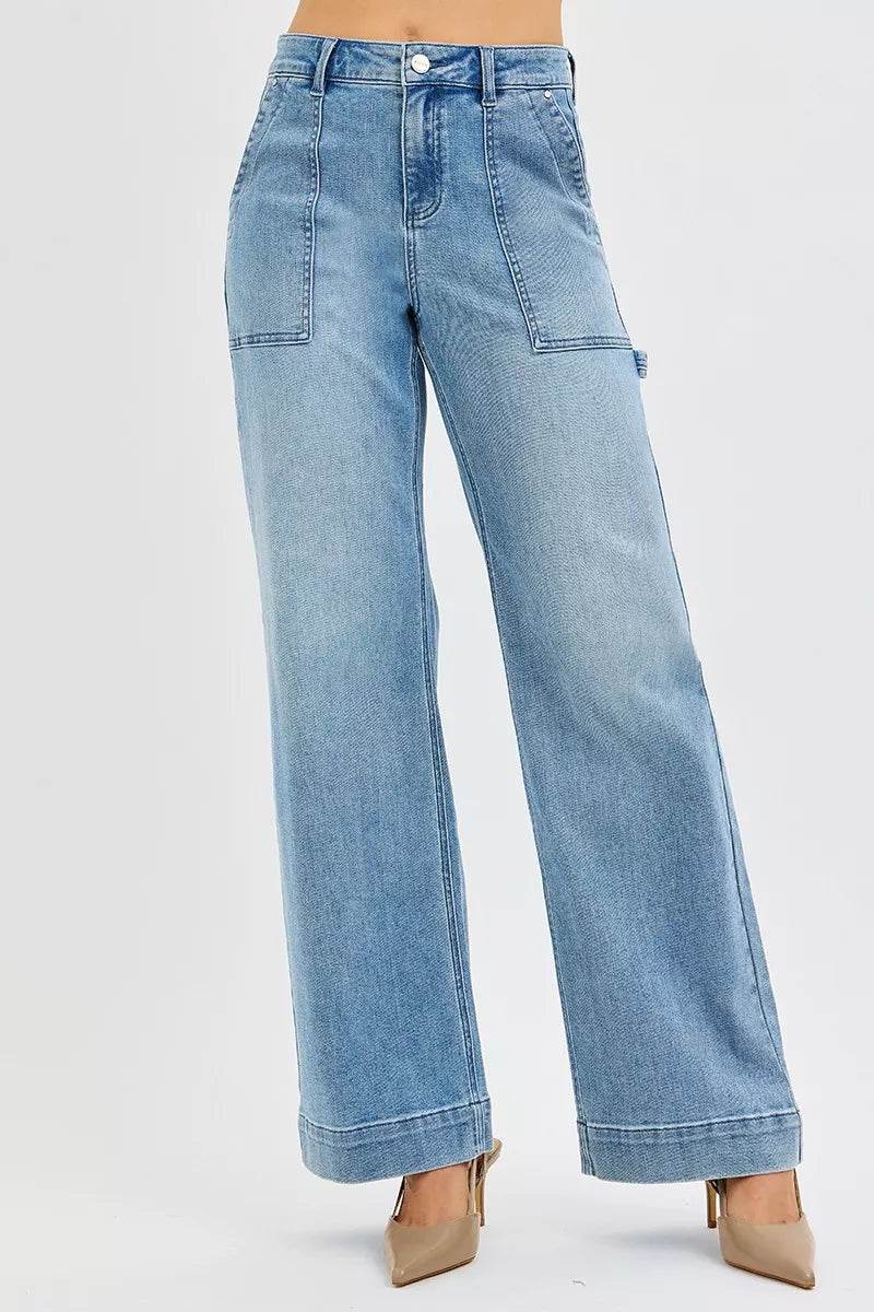 Women's Straight Leg Jeans