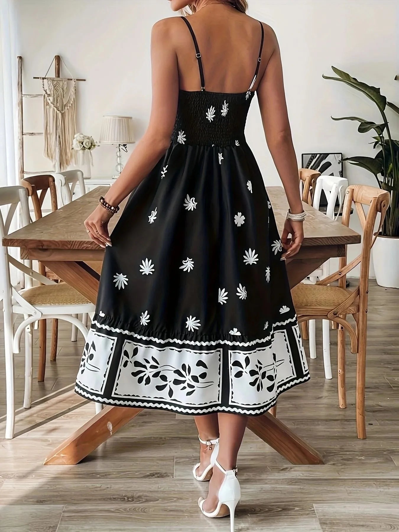 Women's Floral Print Spaghetti Strap Midi Dress