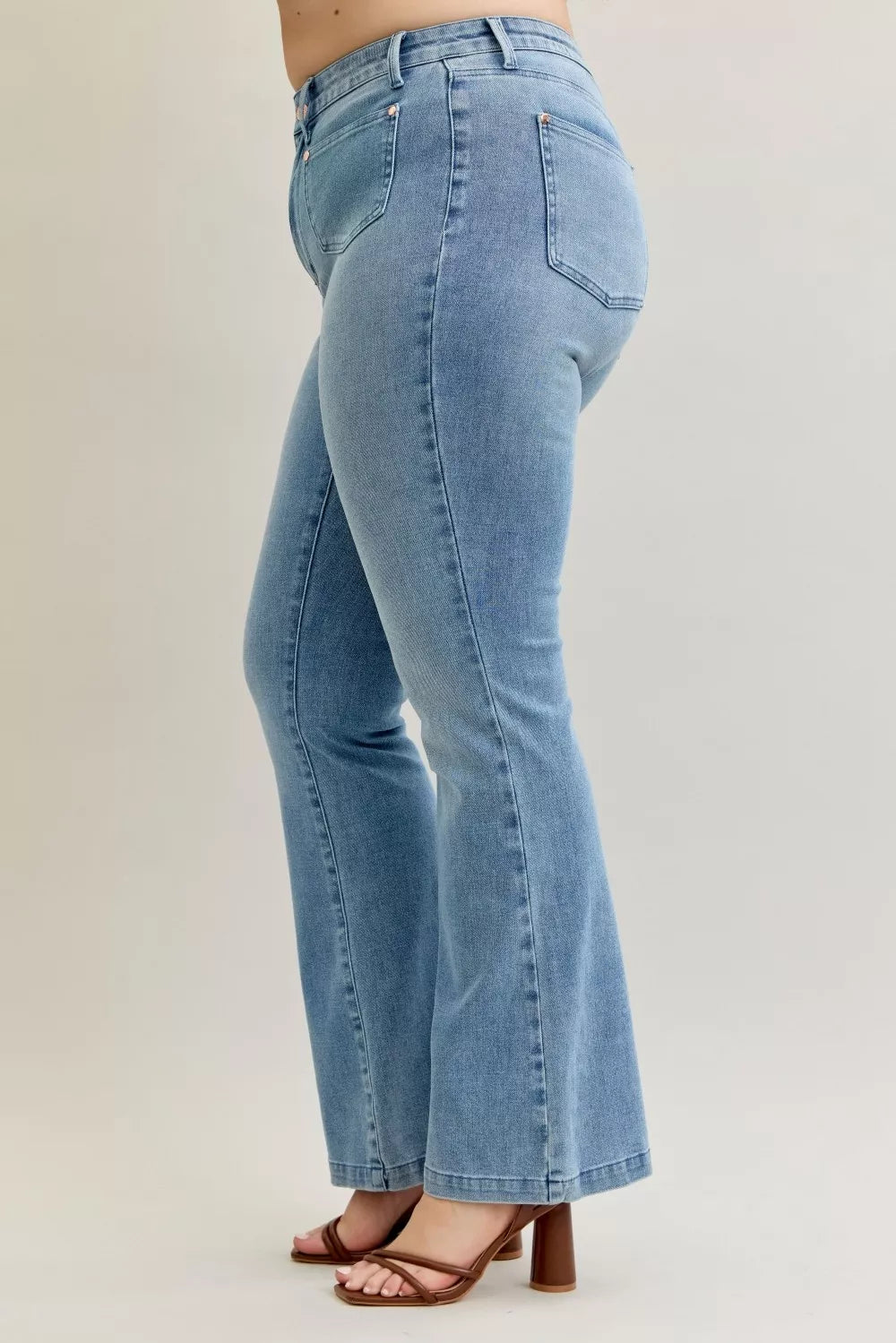 Mid-Rise Bootcut Jeans with Contrast Wash
