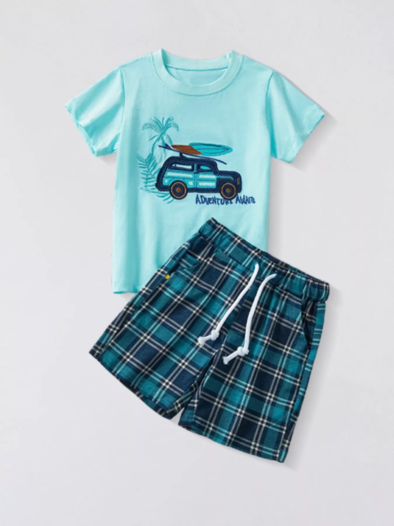 Kid's Adventure Awaits 2-piece Set