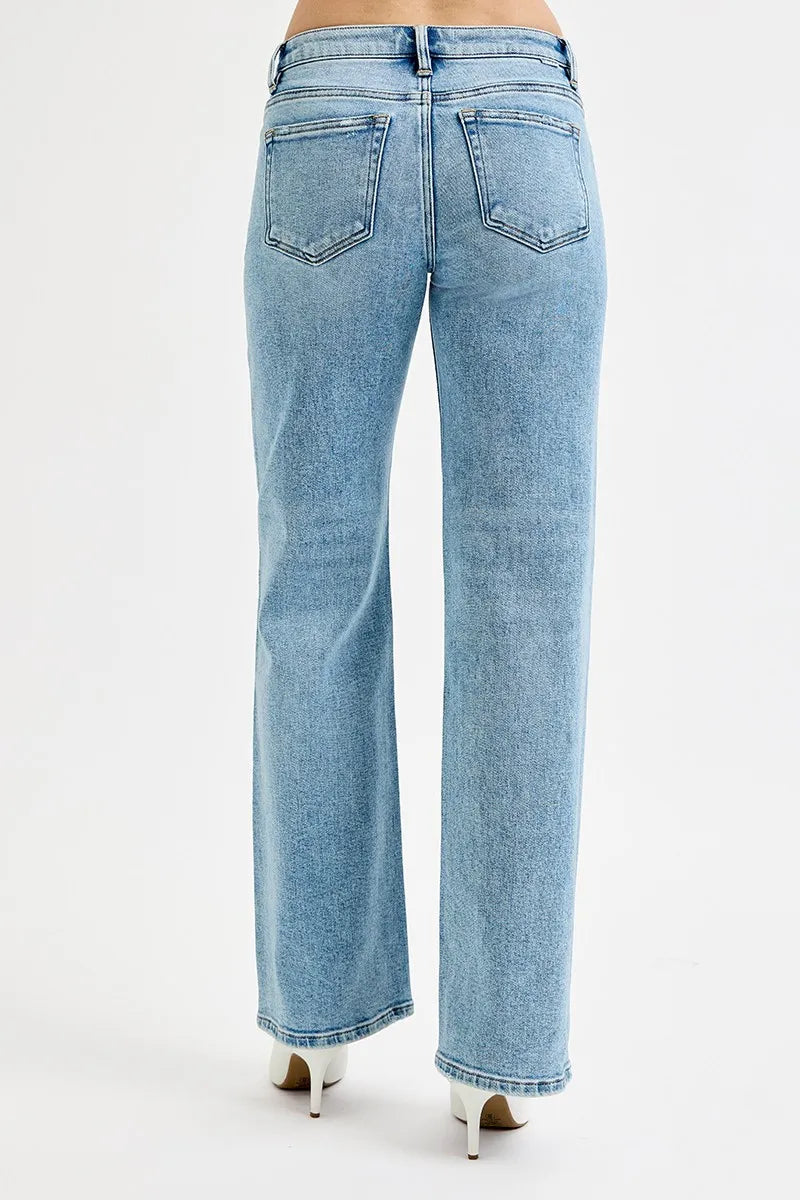 Light Wash Boyfriend Jeans