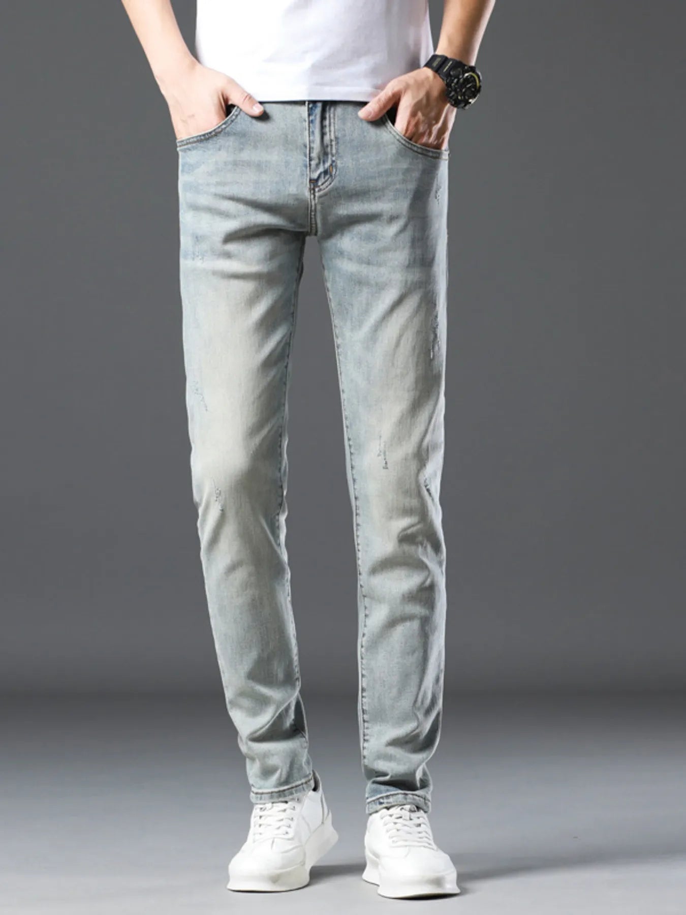 Men's Light Wash Slim Fit Jeans