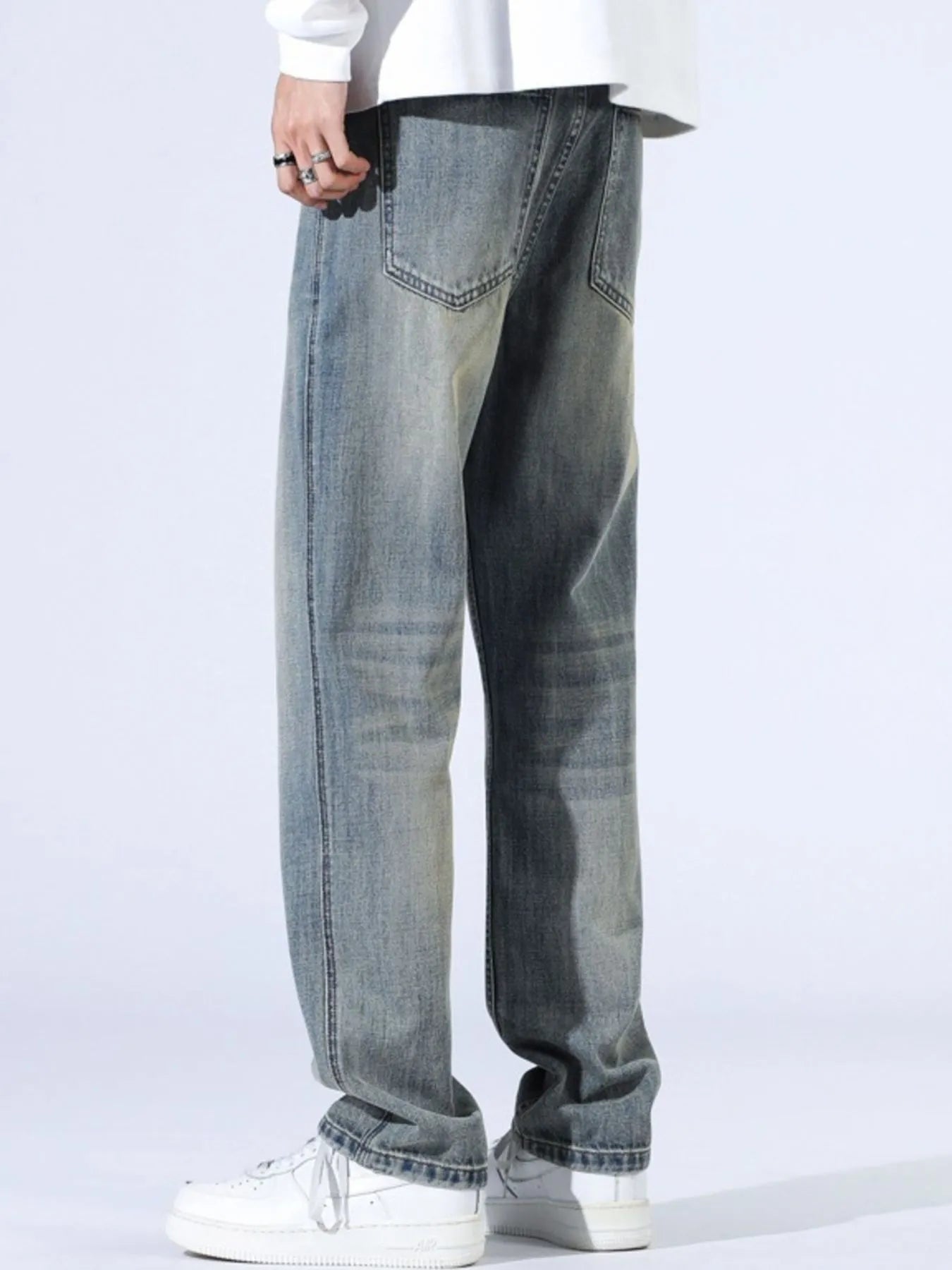 Men's Medium-Wash Straight Leg Jeans
