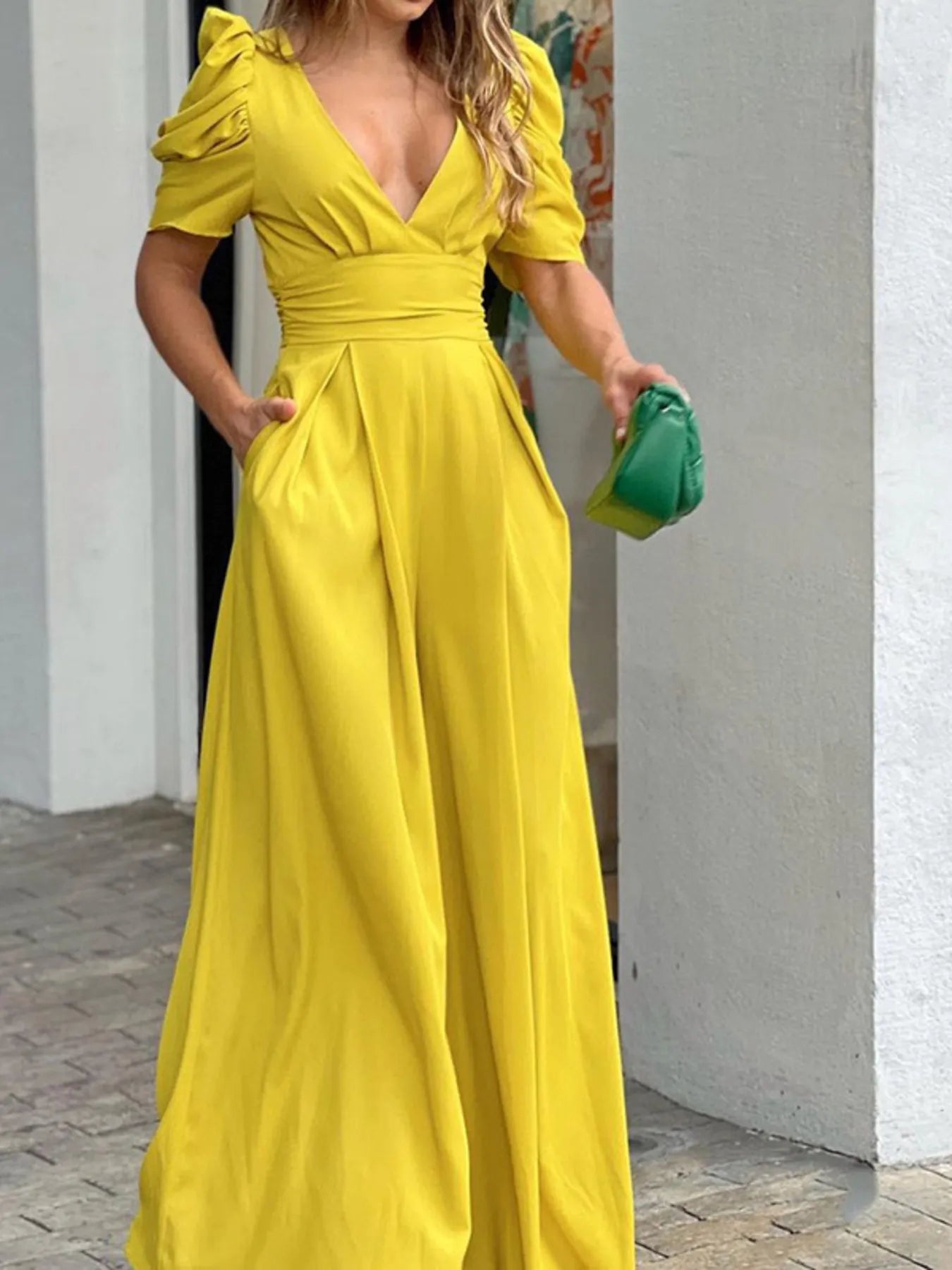 Women's Open Back Puff Sleeve Jumpsuit
