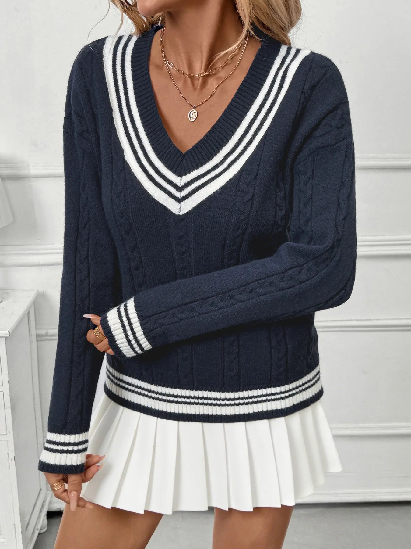 Contrast Cable Knit V-Neck Sweater
