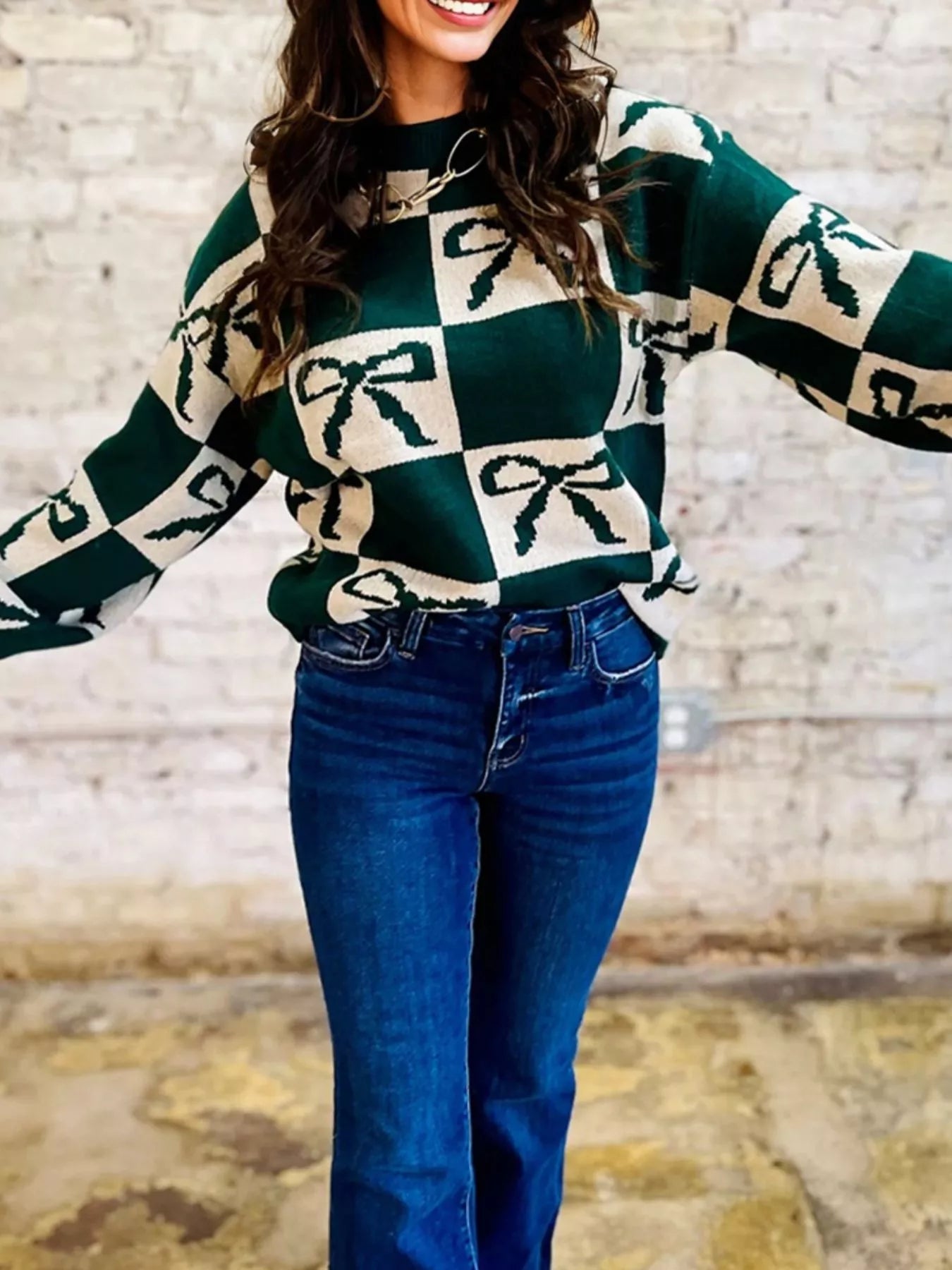 Green & Cream Bow Pattern Sweater