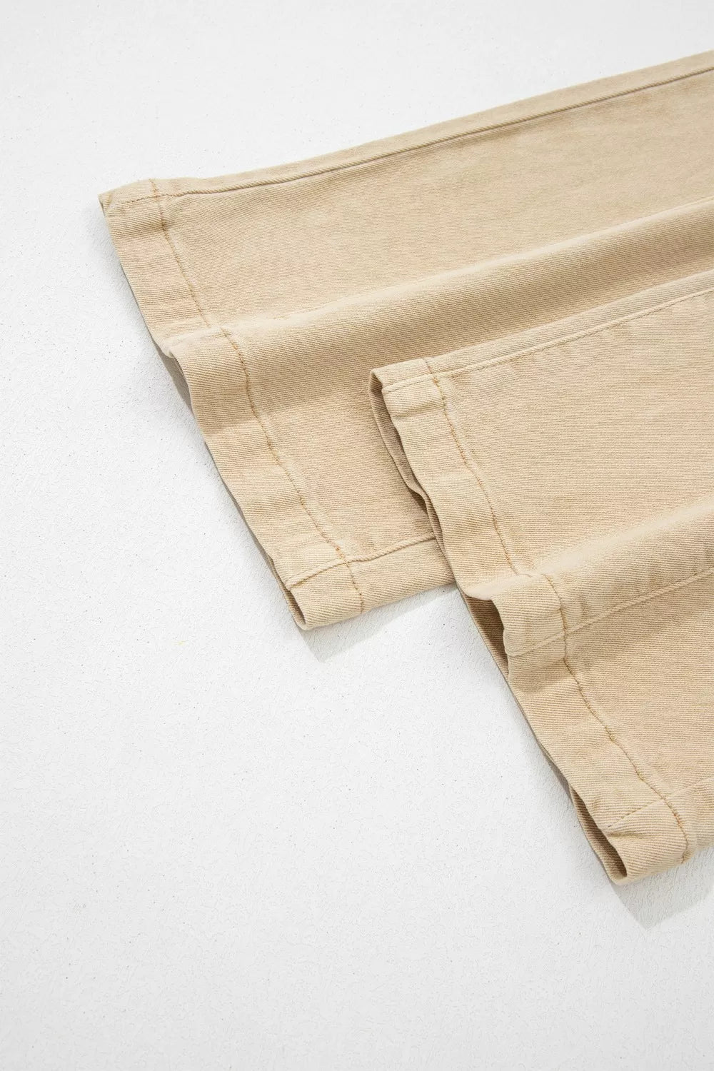 Seamed Center Wide Leg Cropped Jeans