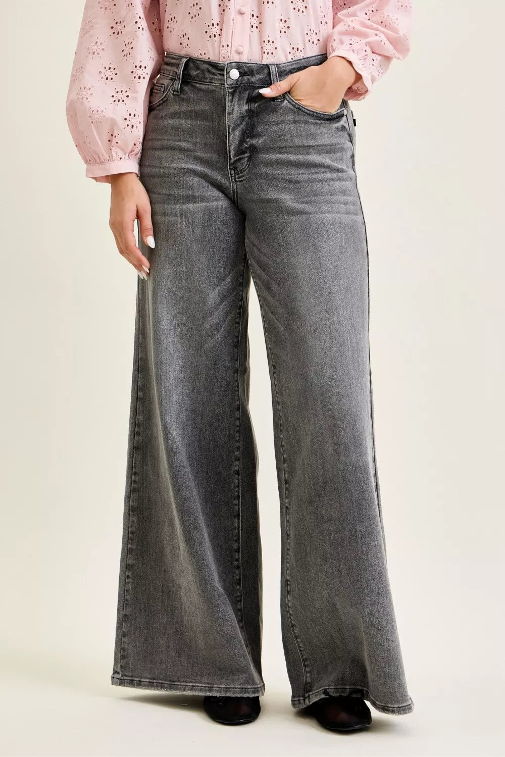 Mid Rise Grey Palazzo Denim Pant