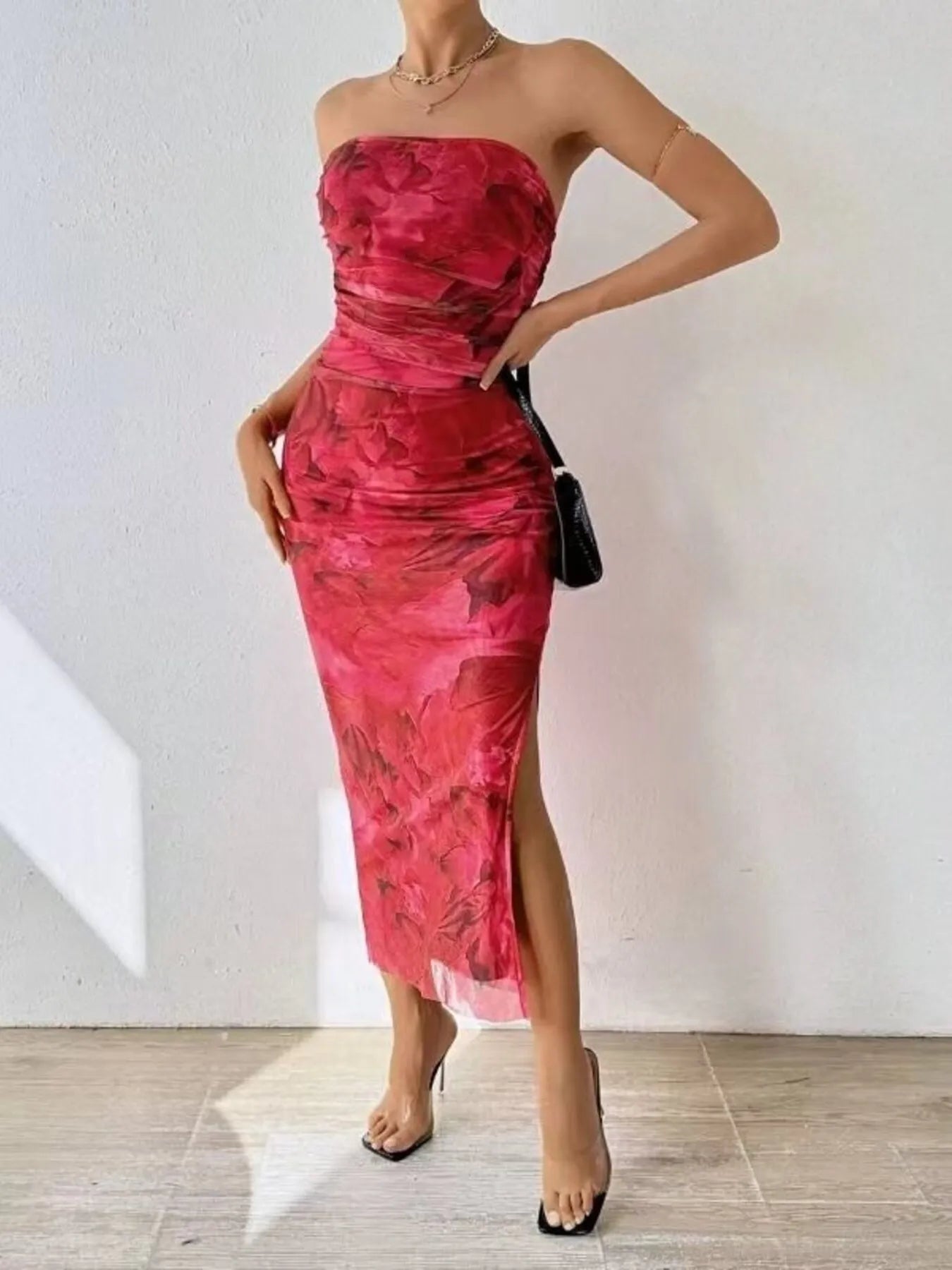 Vibrant Bodycon Tube Dress with Side Slit