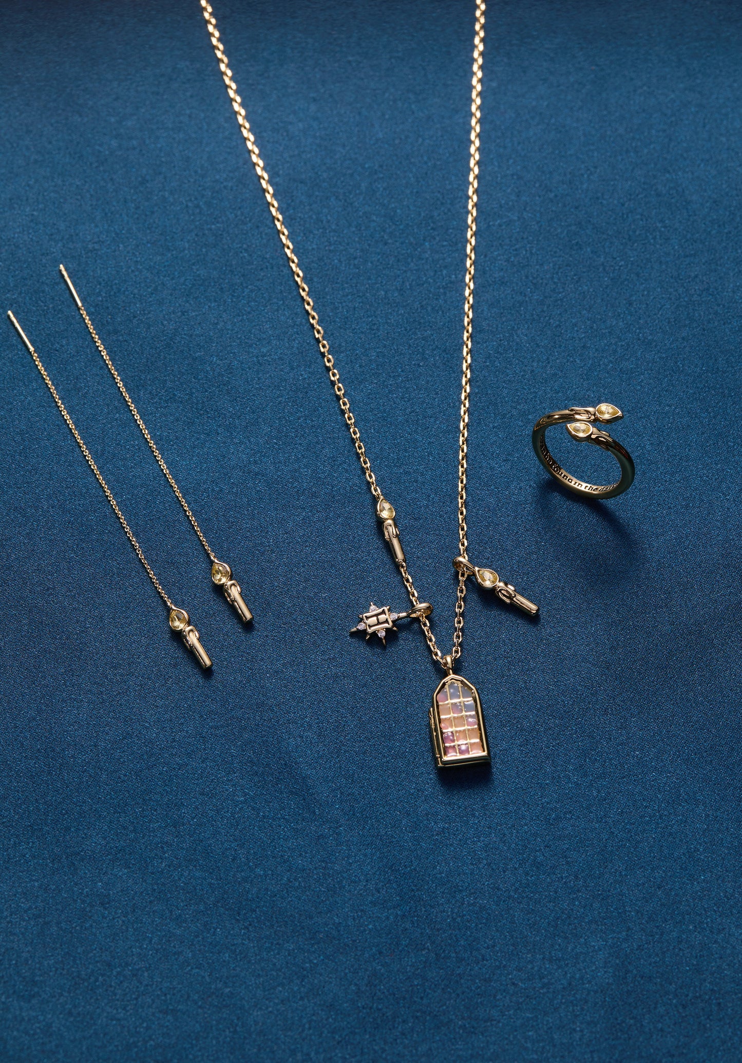 Harry Potter™ Hogwarts Great Hall Cluster Charm Necklace - Alex and Ani