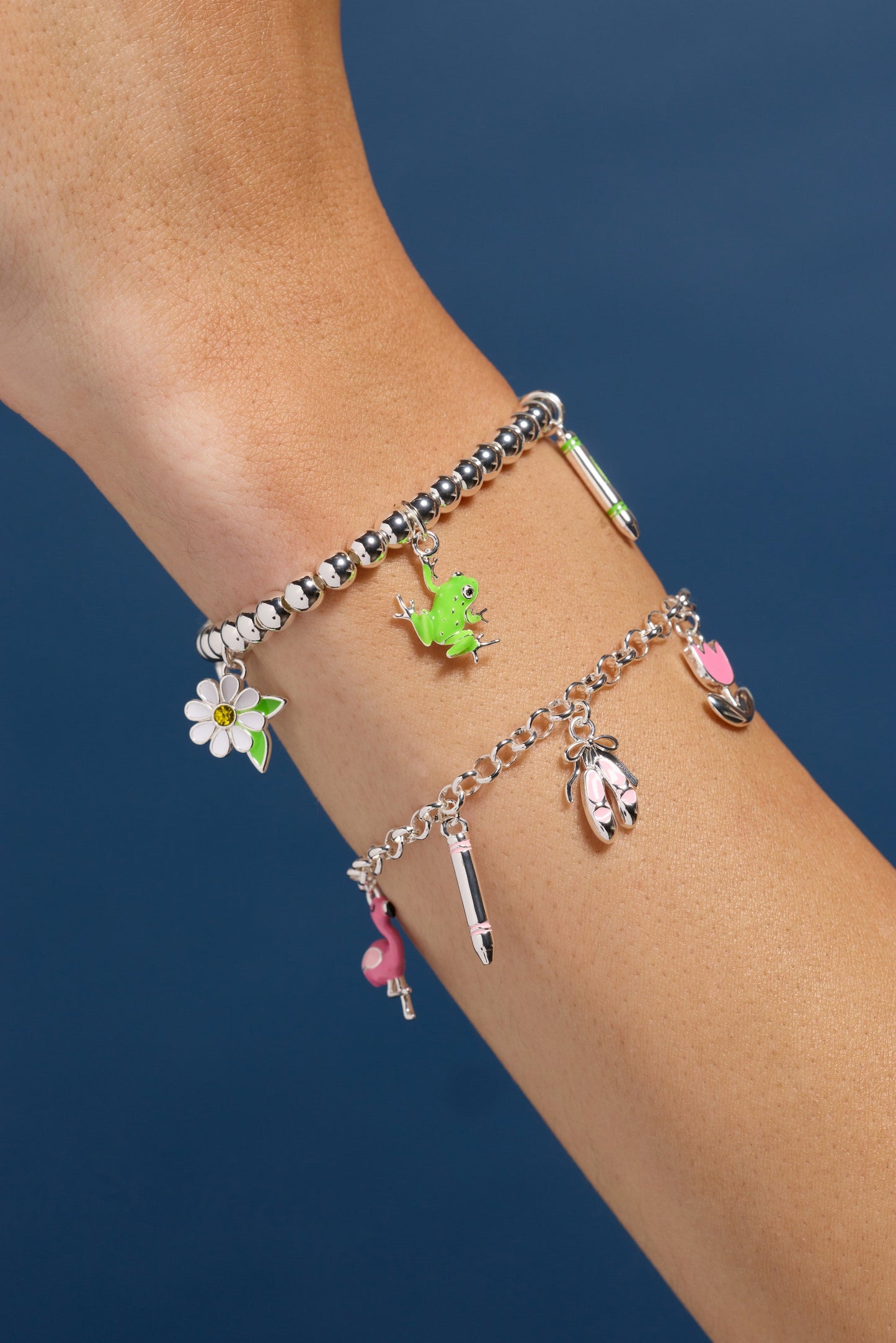 Crayola Forest Green Charm Stretch Bracelet - Alex and Ani