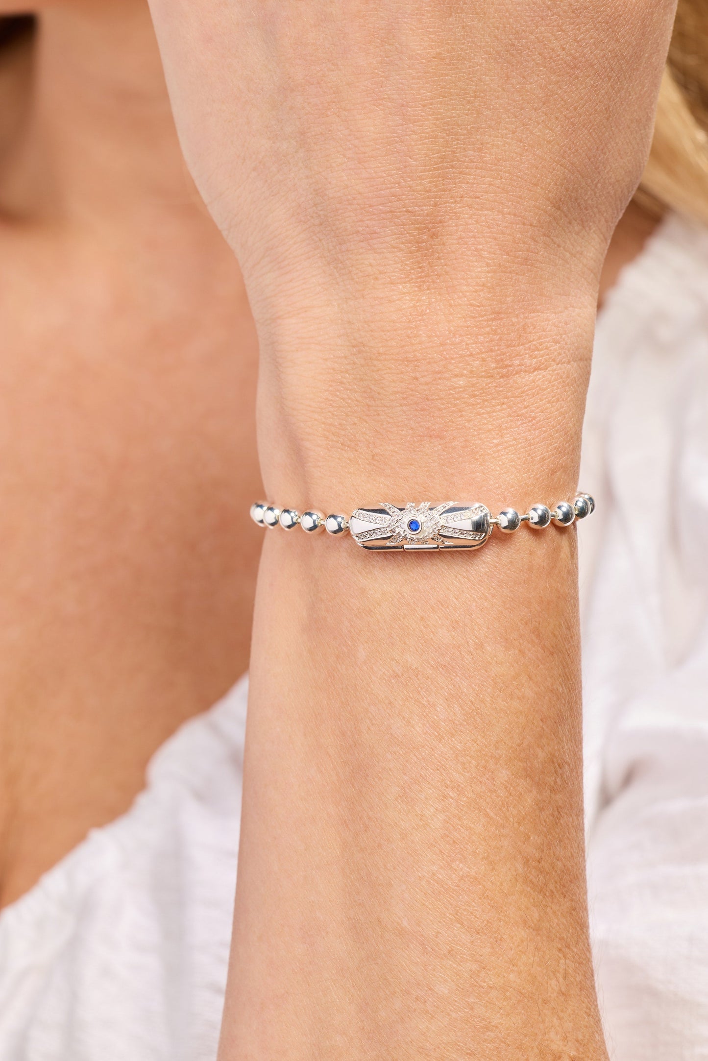 Evil Eye Barrel Closure Bracelet - Alex and Ani