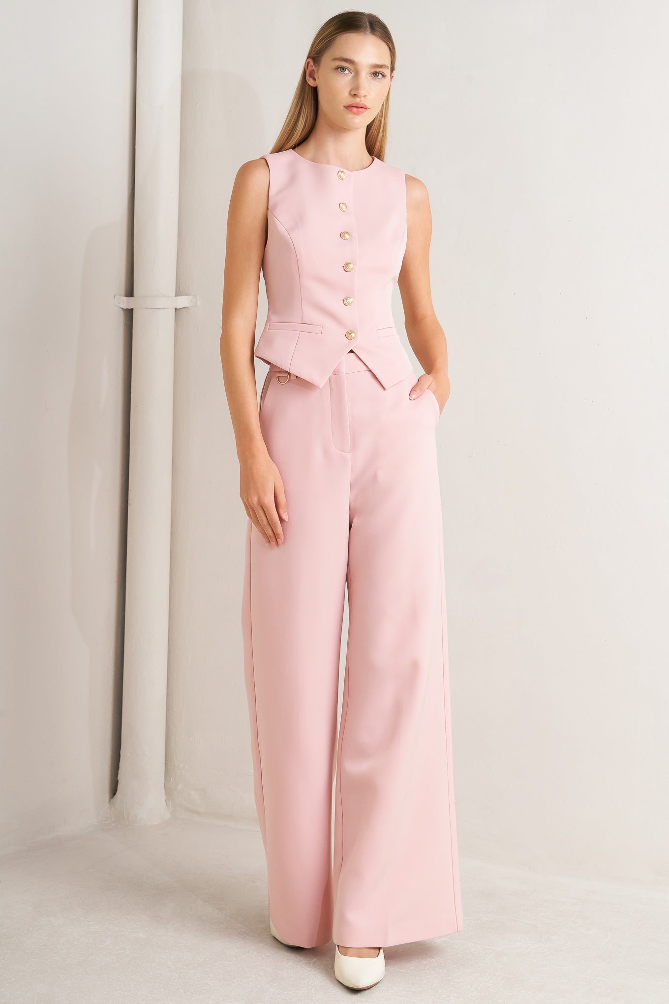 ELEVATED CLASSIC WOVEN PANTS - Detail View 5