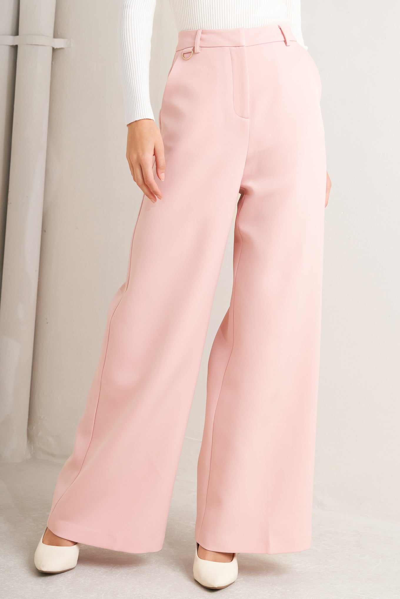 ELEVATED CLASSIC WOVEN PANTS - Front View