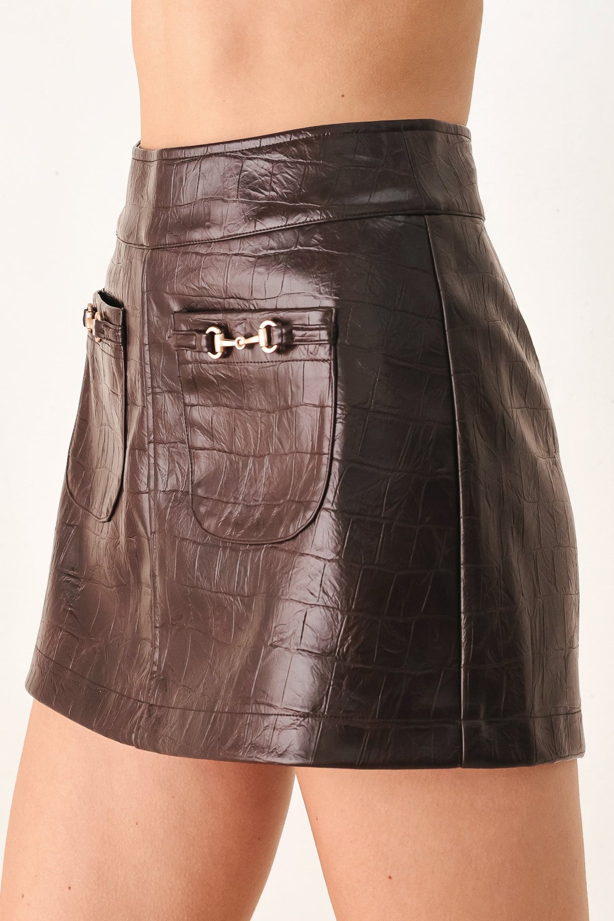 WILD AT HEART FAUX CROCODILE LEATHER SKORT