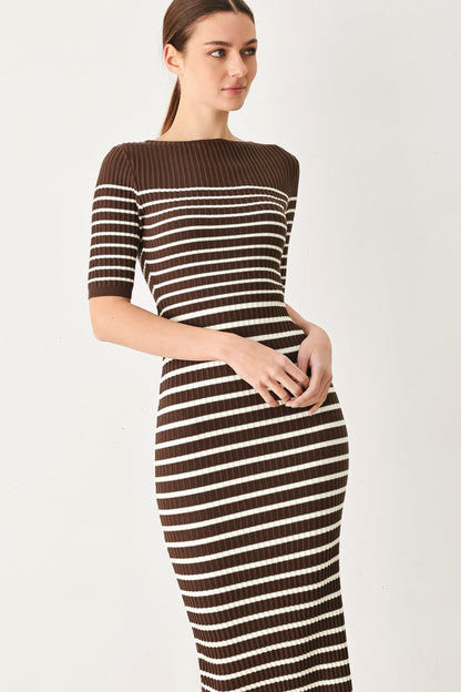 CHOCOLATE STRIPE SWEATER MIDI DRESS