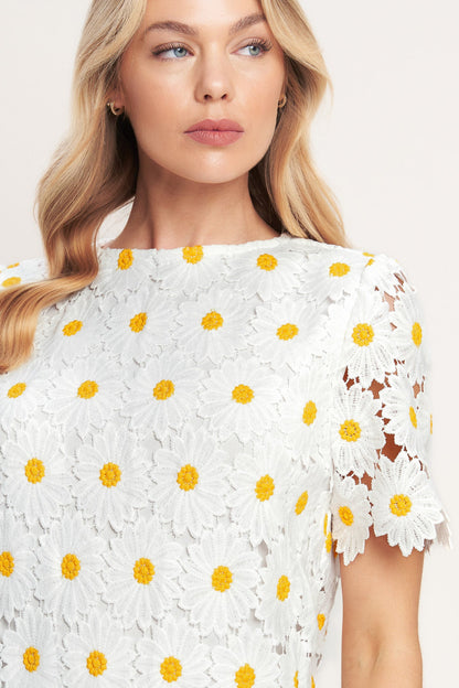 DAISIES AND DAYDREAMS WOVEN LACE MINI DRESS - Detail View 5