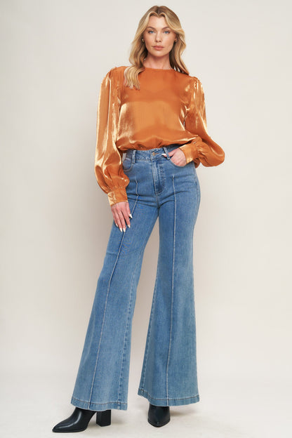 OUTING LIGHT WOVEN TOP - Side View