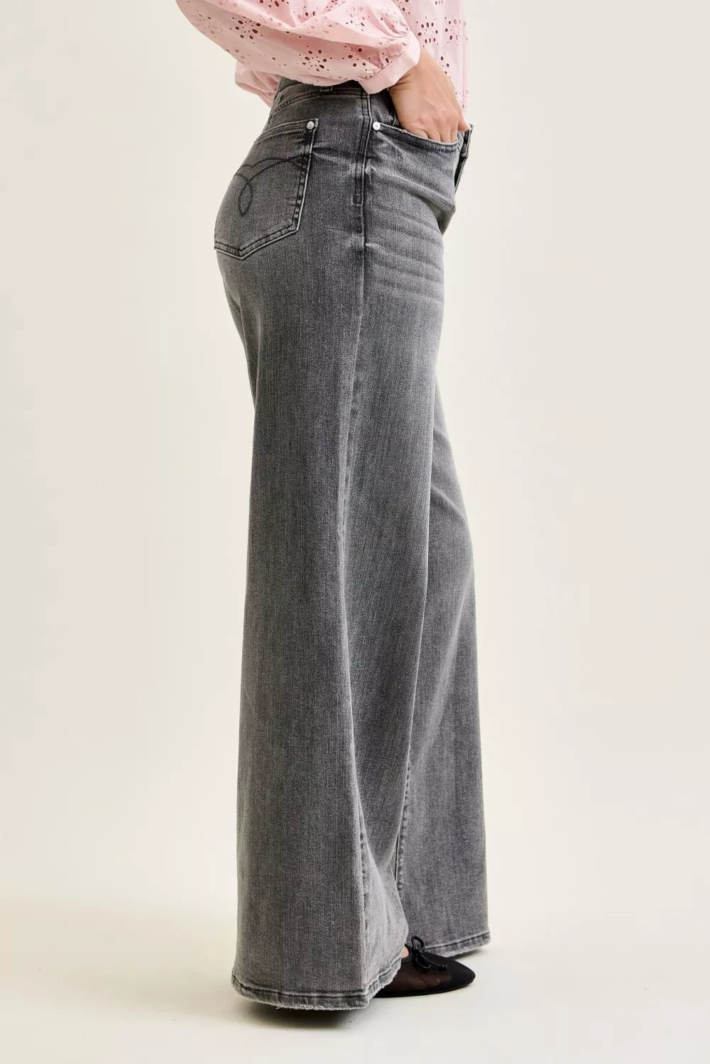 Mid Rise Grey Palazzo Denim Pant
