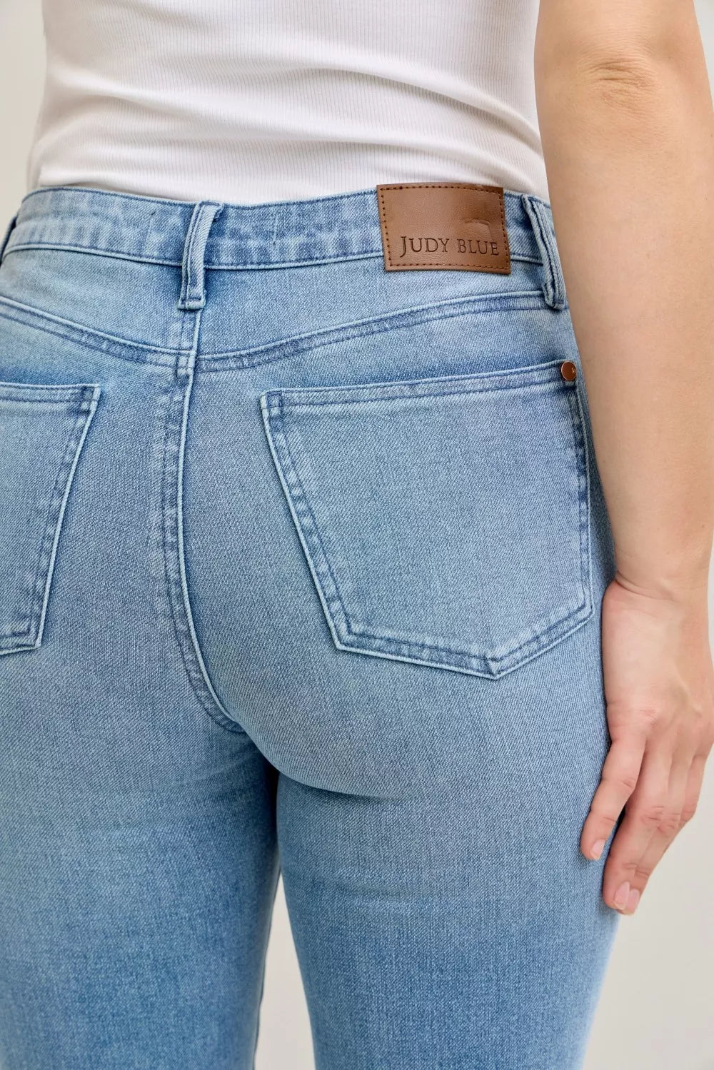 Mid-Rise Bootcut Jeans with Contrast Wash