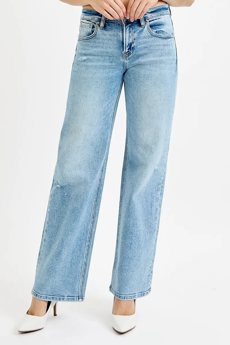 Light Wash Boyfriend Jeans