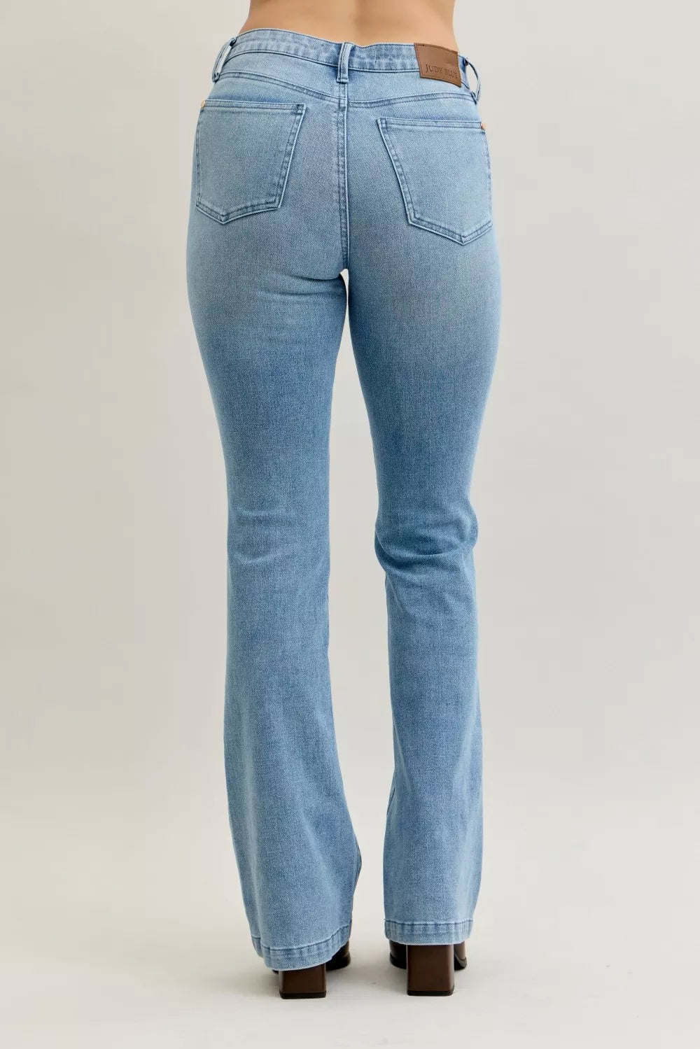 Mid-Rise Bootcut Jeans with Contrast Wash