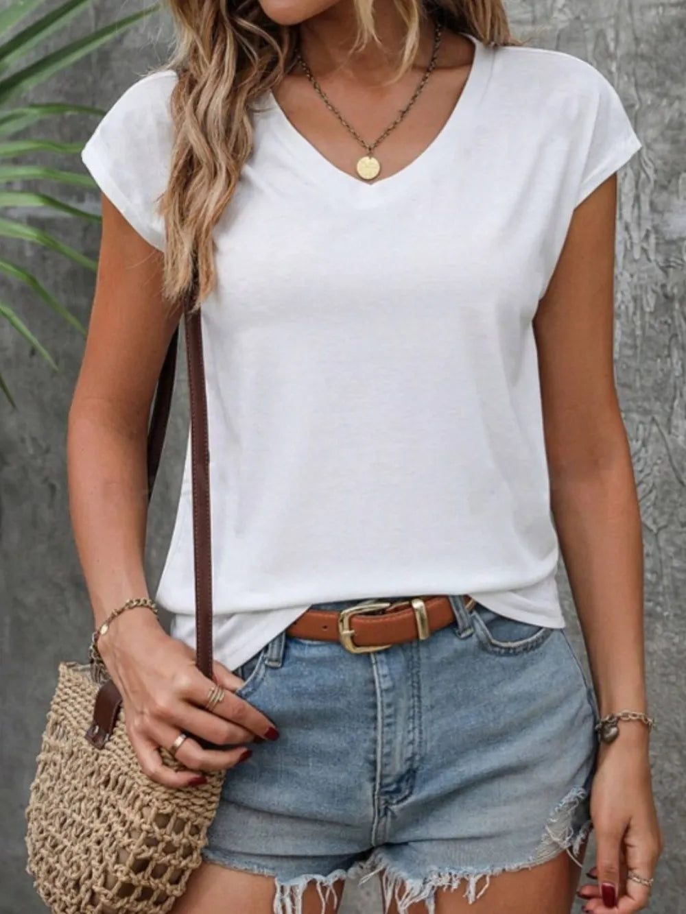 Essential V-Neck | Women's Tee