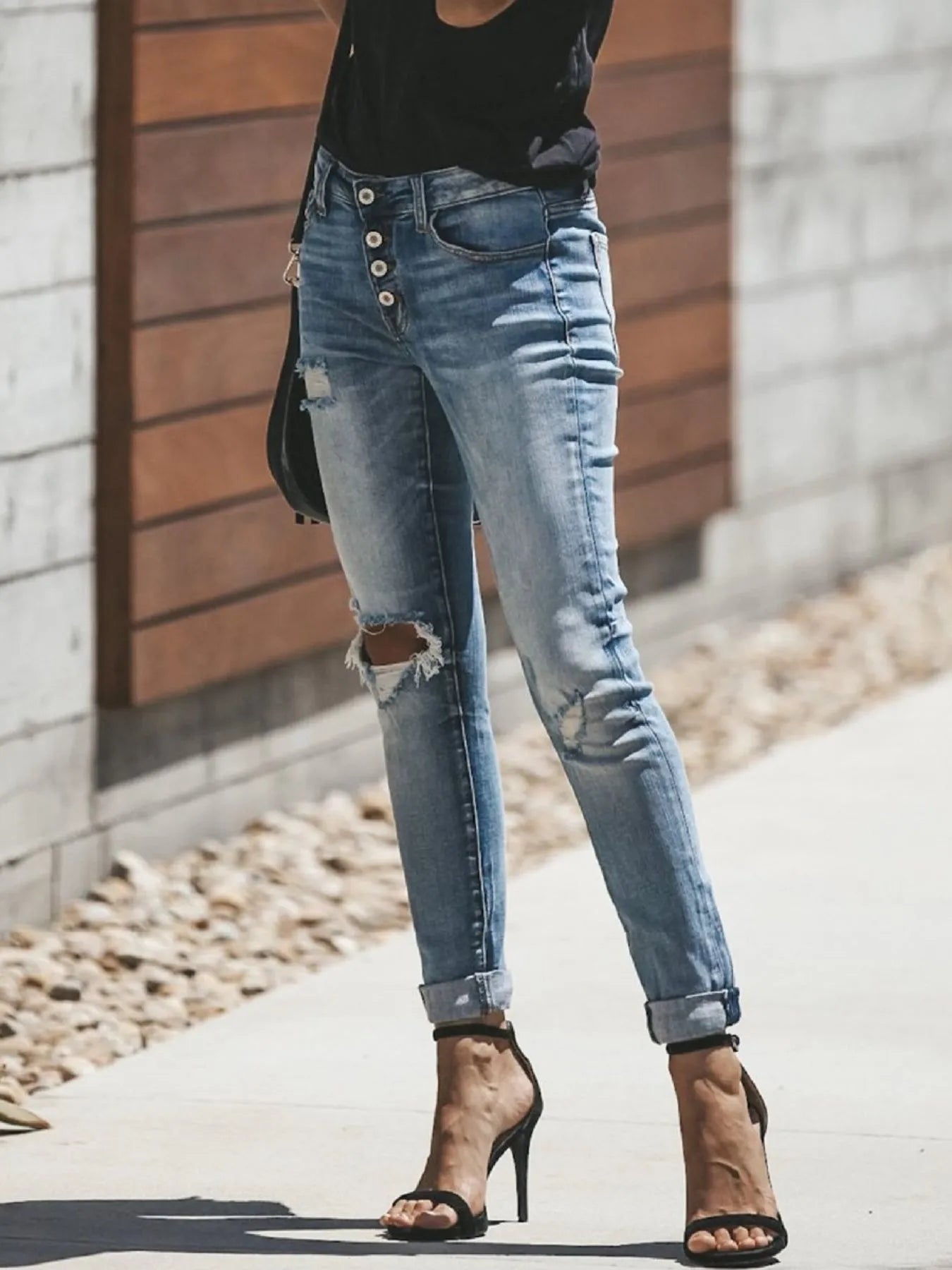 Women's Distressed Button-Fly Skinny Jeans
