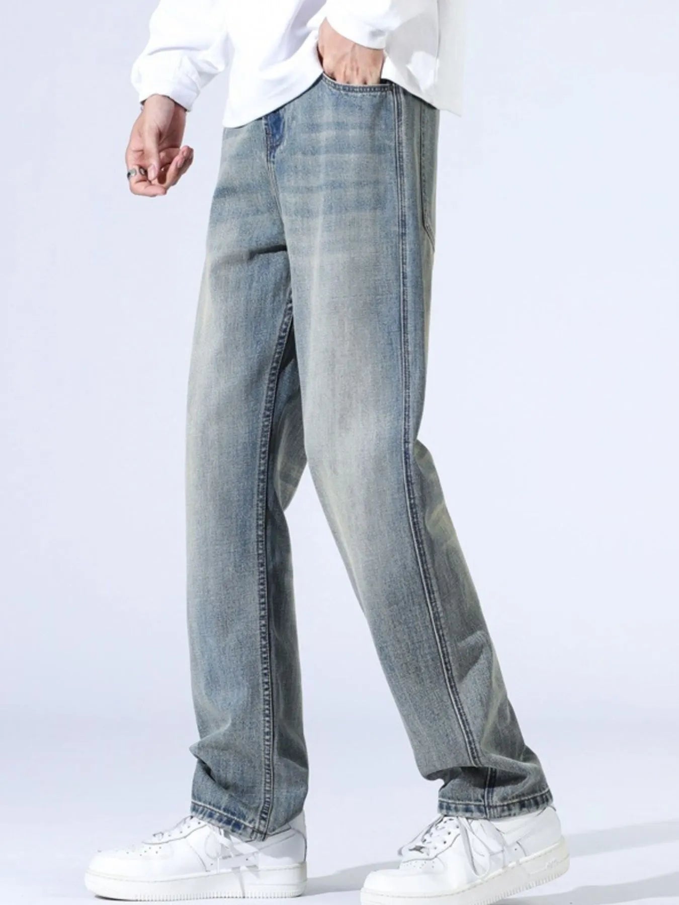 Men's Medium-Wash Straight Leg Jeans