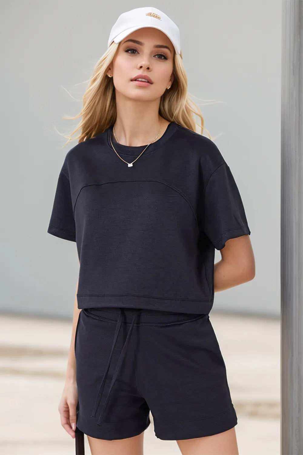 Drawstring Hem Crop Athleisure Top