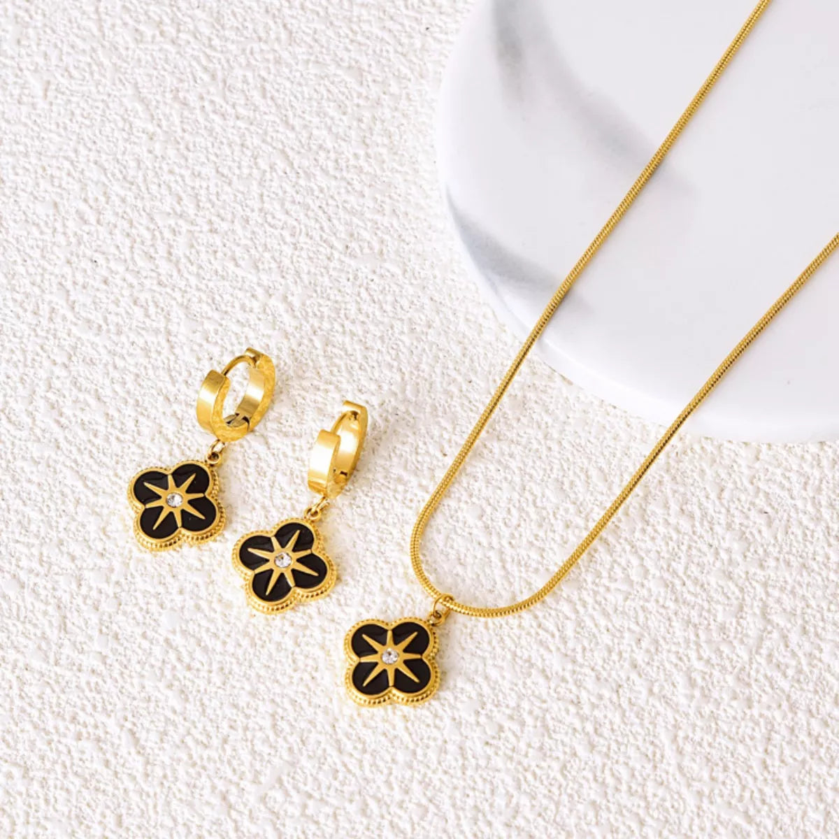 Clover Pendant Necklace and Earrings Set