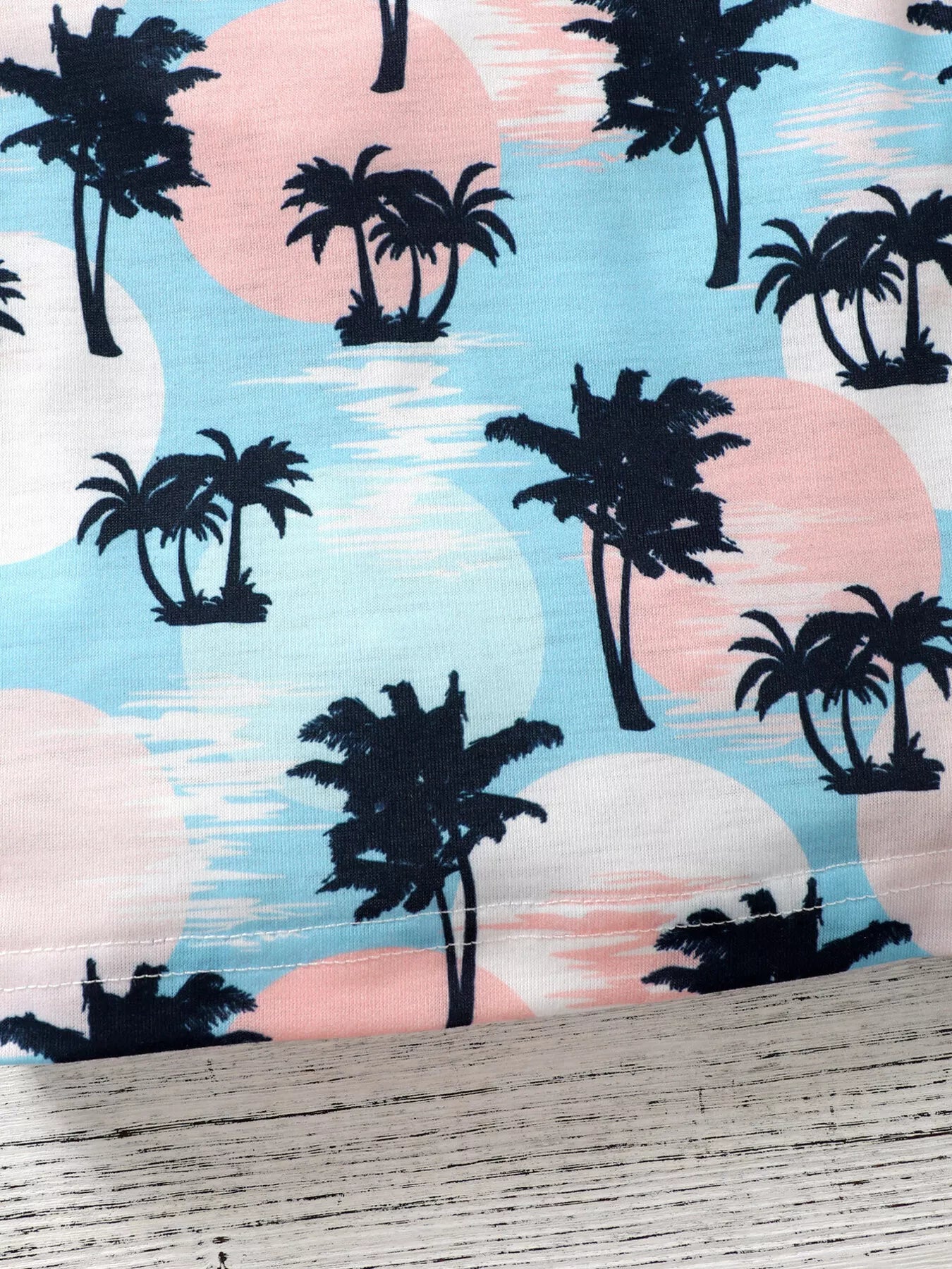 Palm Tree Print Outfit Set - Detail View 5