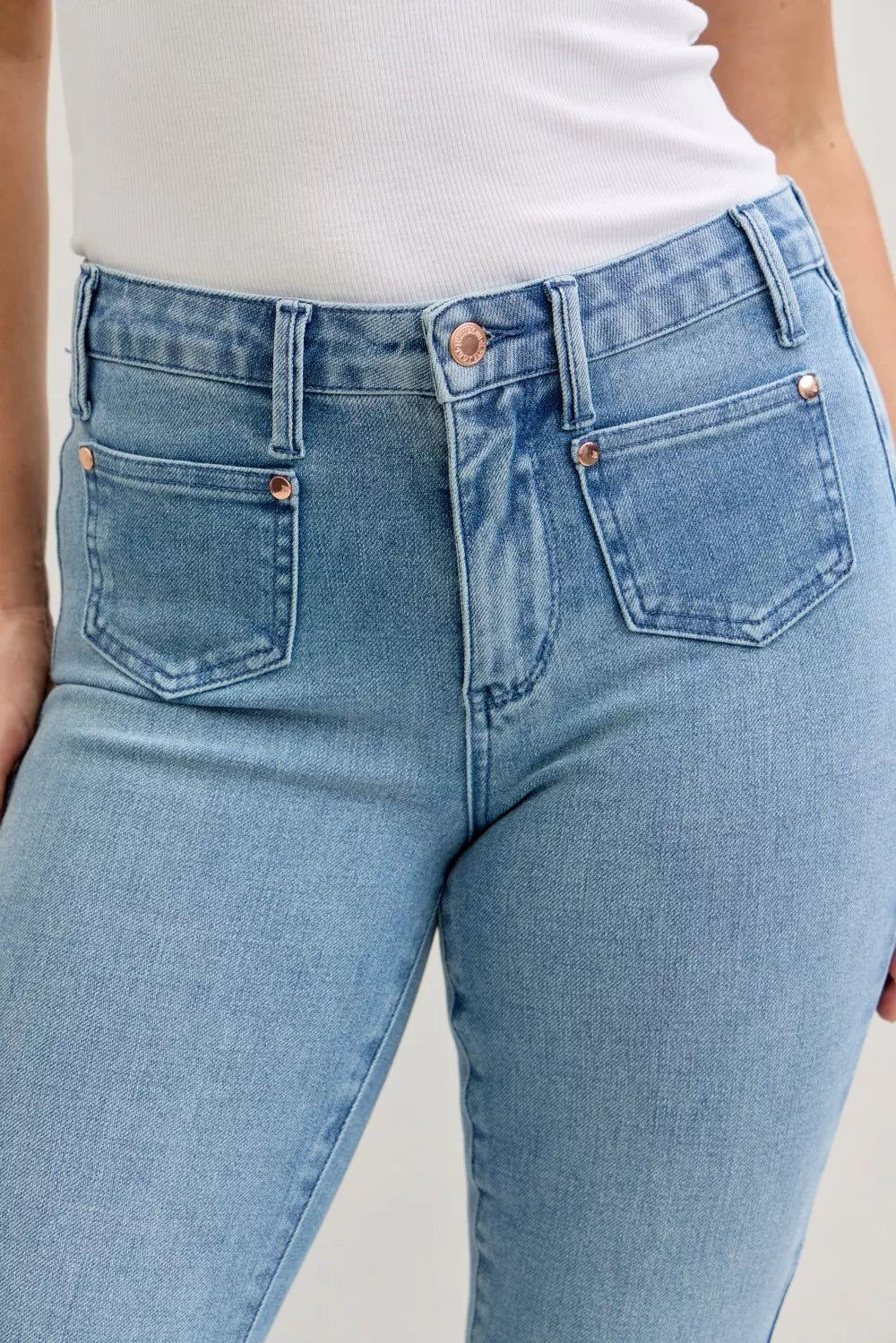 Mid-Rise Bootcut Jeans with Contrast Wash